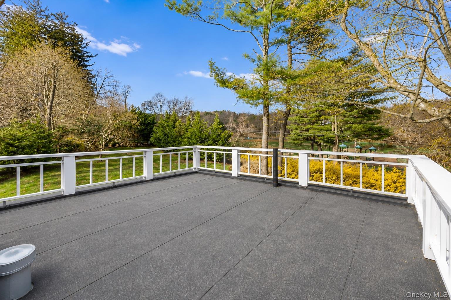 Single Family Rolling Hills Road Westchester County, NY 10594, MLS-981518-25