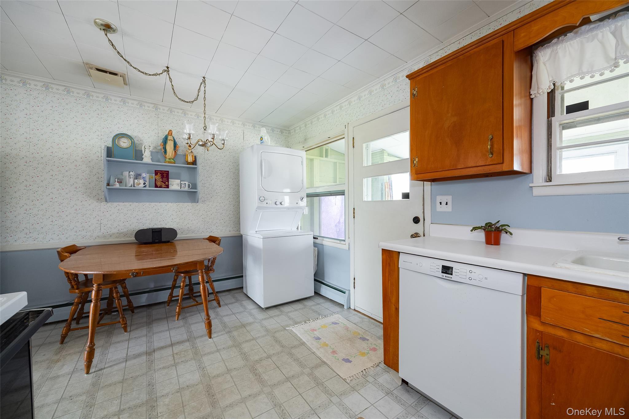 Single Family Cherrywood  Dutchess County, NY 12524, MLS-981527-8