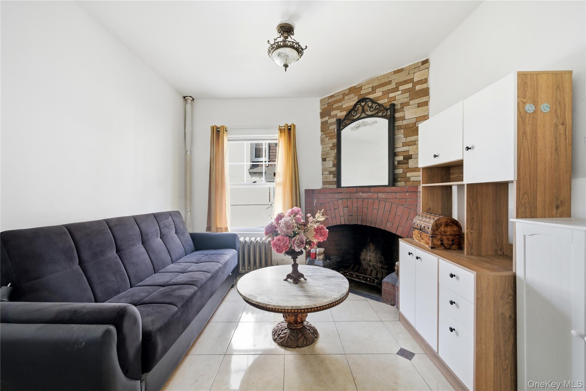 Single Family Dickens  Queens, NY 11691, MLS-981541-4