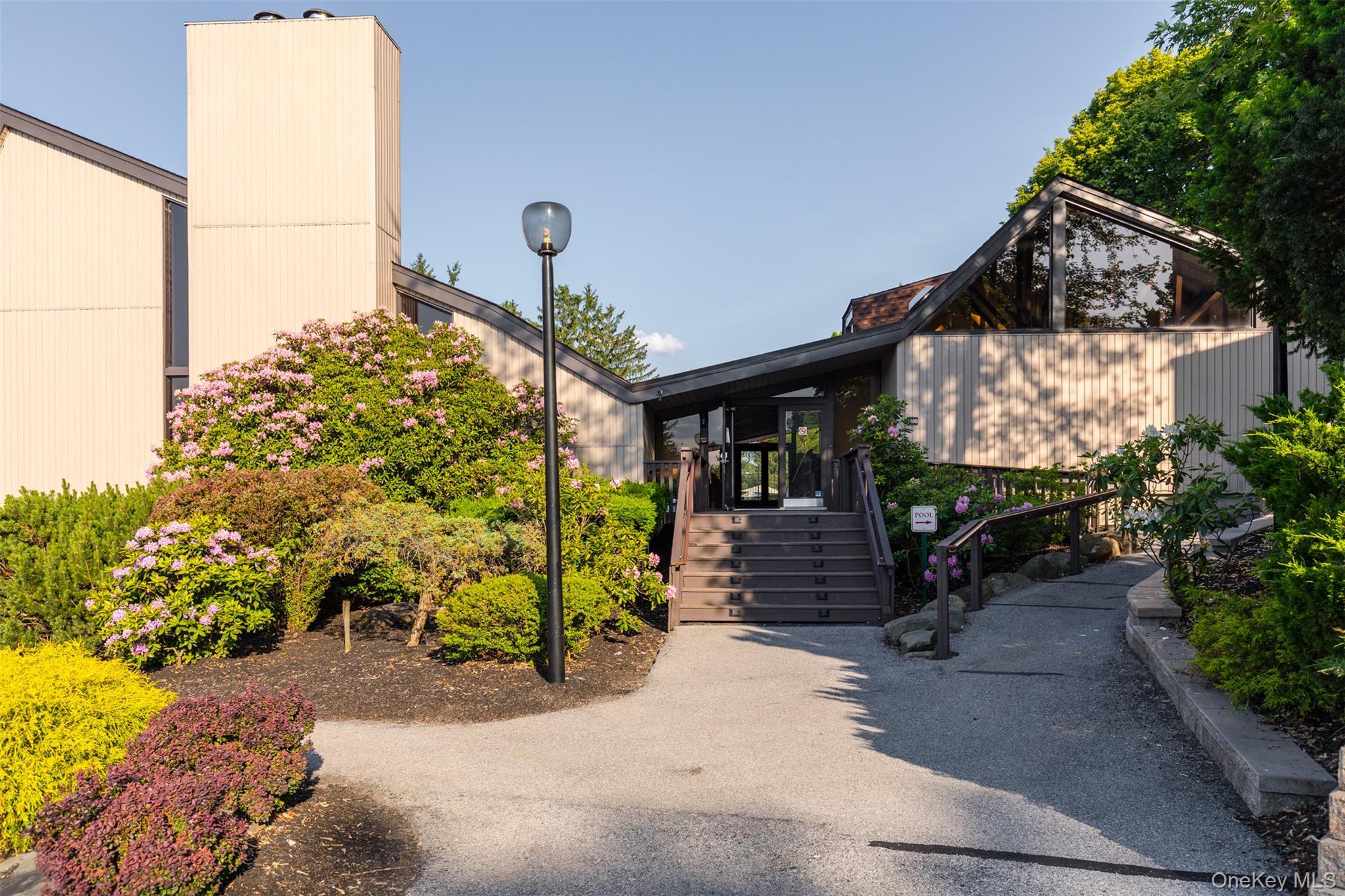 Condo Panorama  Dutchess County, NY 12603, MLS-981544-19