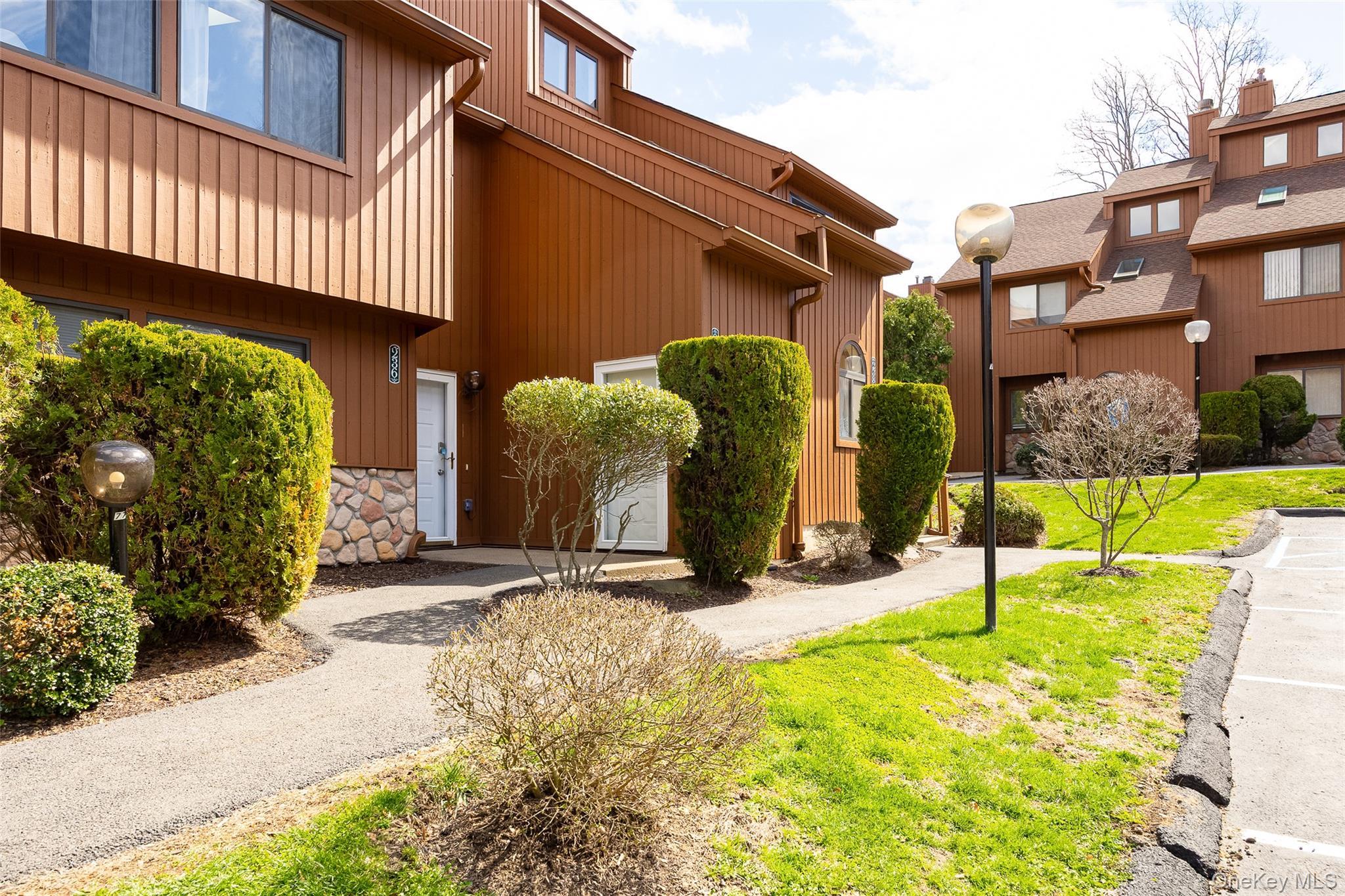 Condo Panorama  Dutchess County, NY 12603, MLS-981544-2