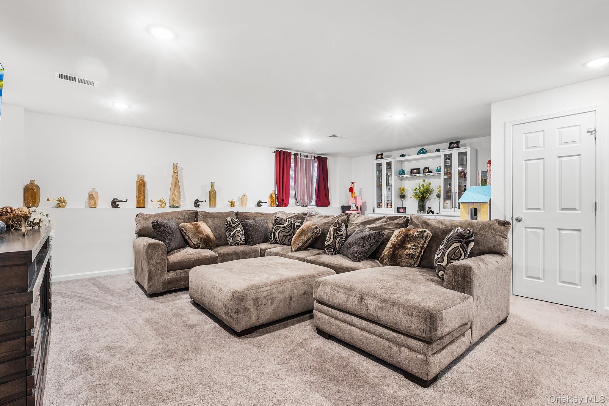 Single Family Magnolia Park  Orange County, NY 10940, MLS-981574-25