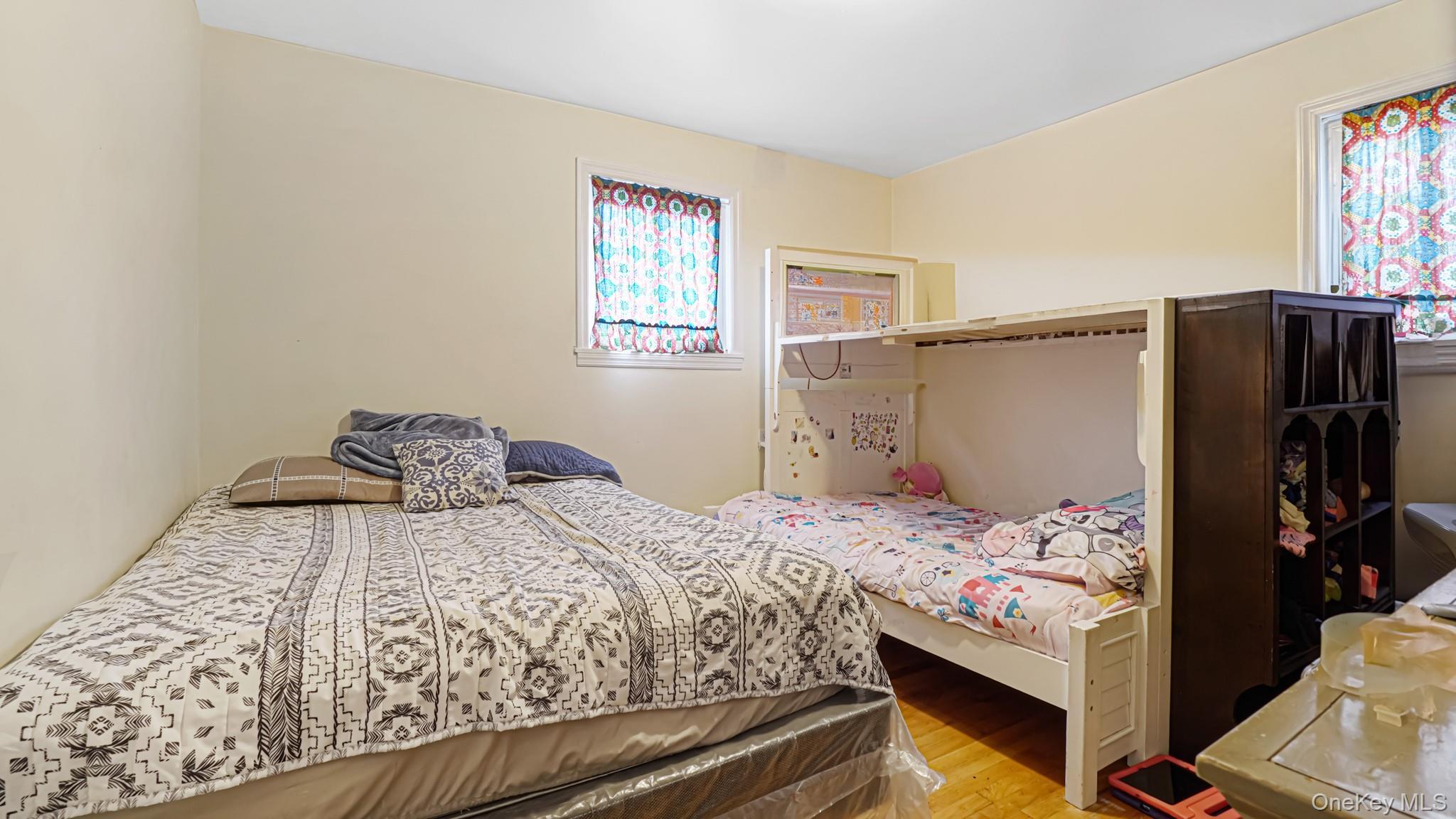 Single Family Garden  Suffolk County, NY 11706, MLS-981585-17