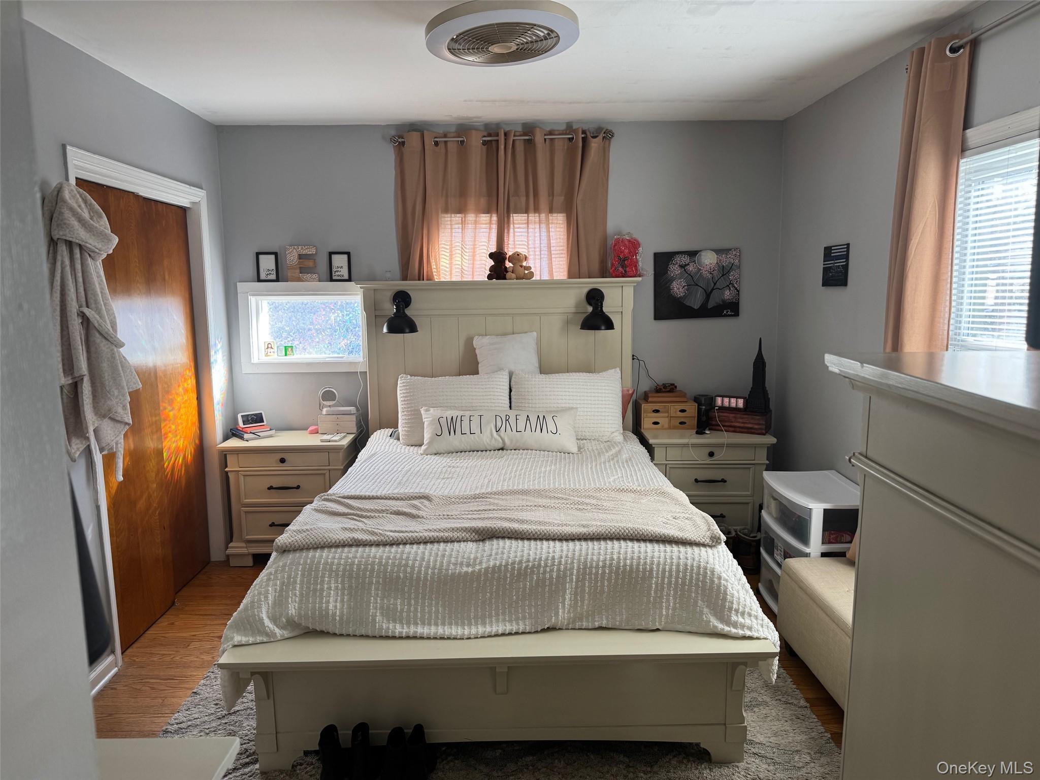 Single Family Wood  Nassau County, NY 11563, MLS-981593-16