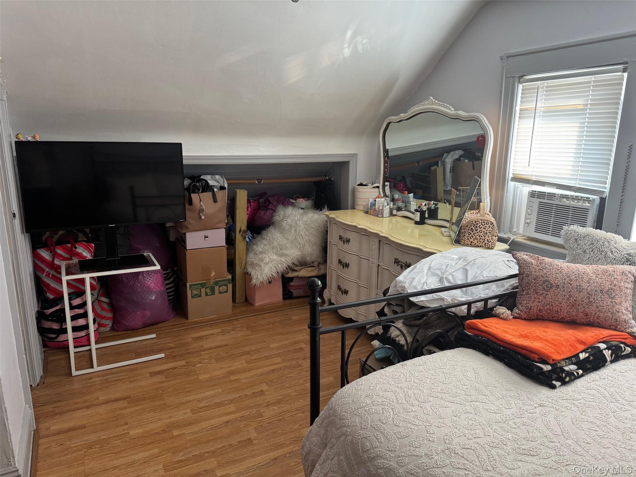 Single Family Wood  Nassau County, NY 11563, MLS-981593-24