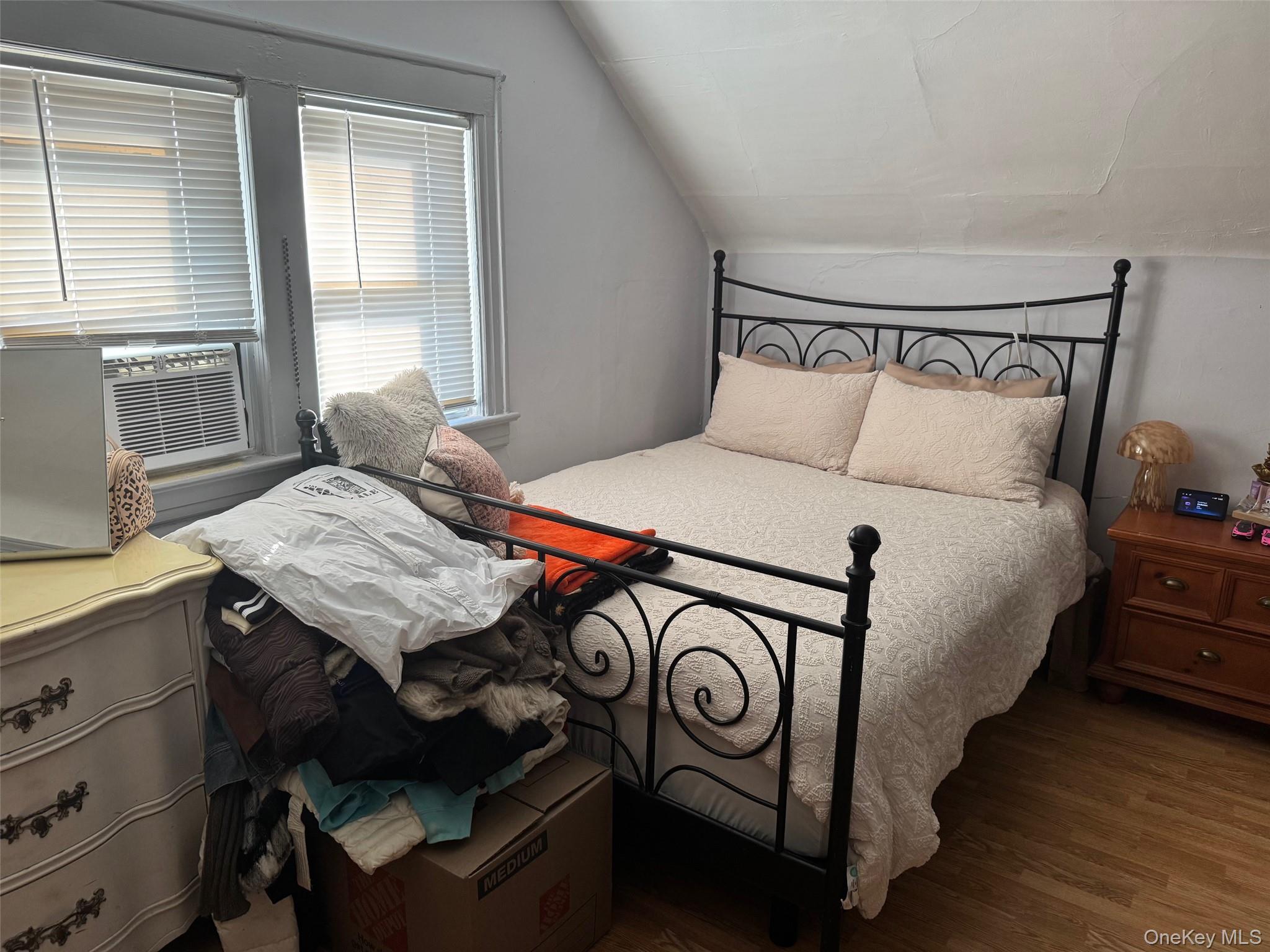 Single Family Wood  Nassau County, NY 11563, MLS-981593-25
