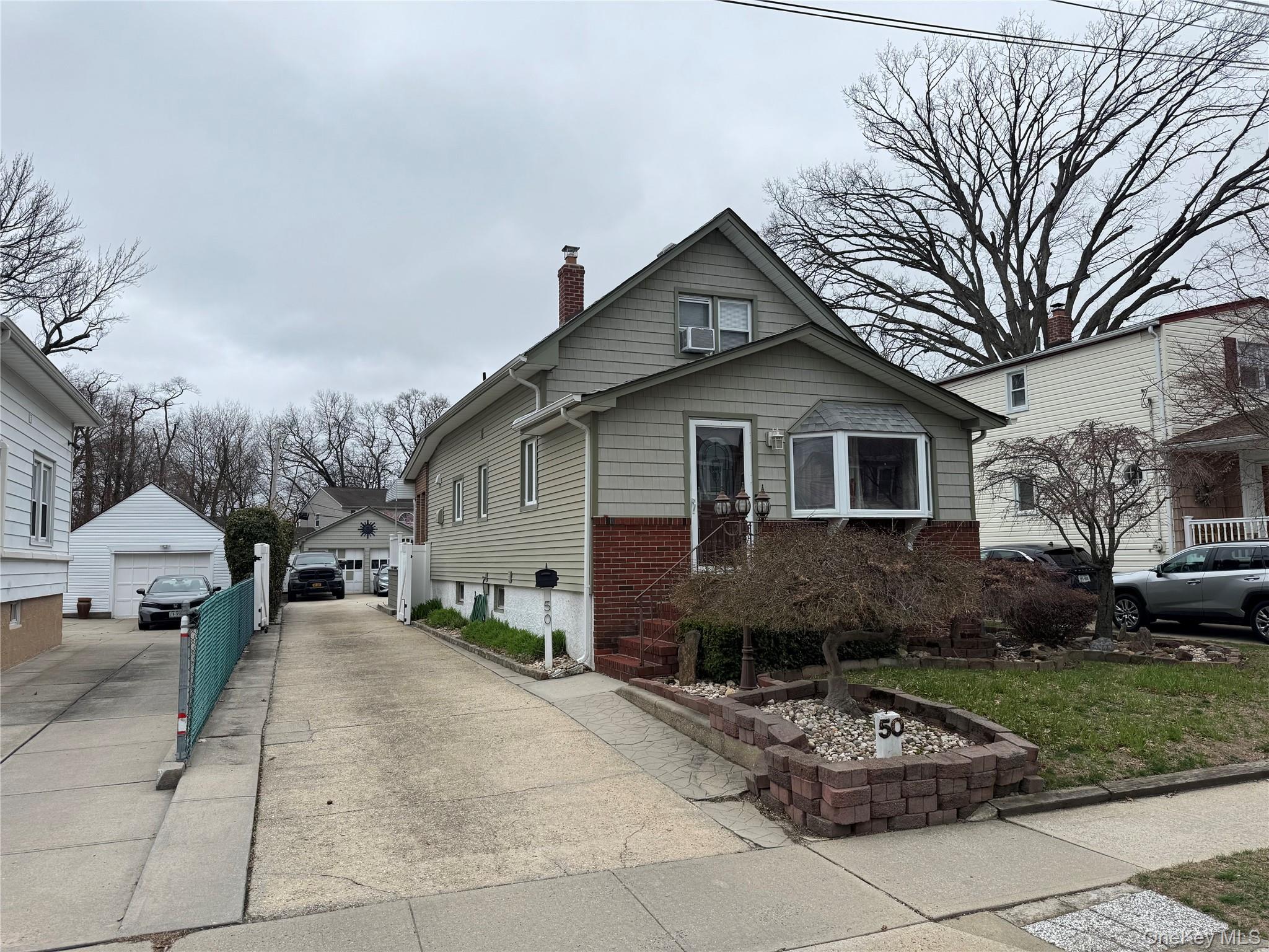 Single Family Wood  Nassau County, NY 11563, MLS-981593-3