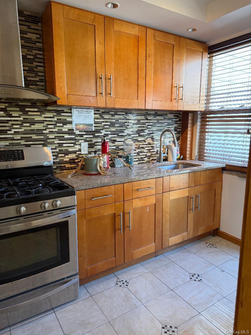 Single Family Avenue M Brooklyn, NY 11236, MLS-981605-6
