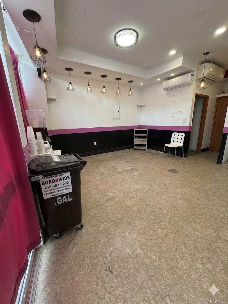 Commercial Lease Queens  Queens, NY 11373, MLS-981609-4