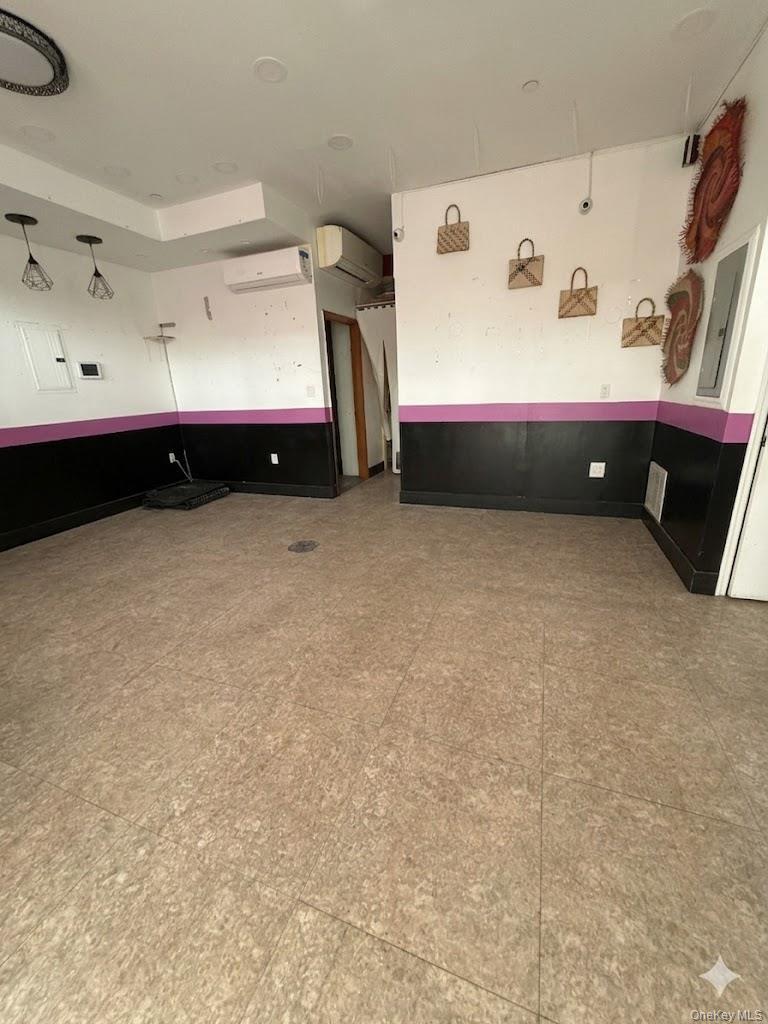 Commercial Lease Queens  Queens, NY 11373, MLS-981609-5
