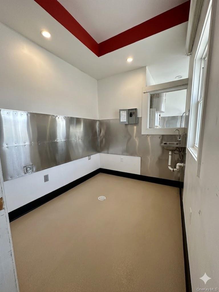 Commercial Lease Queens  Queens, NY 11373, MLS-981609-8