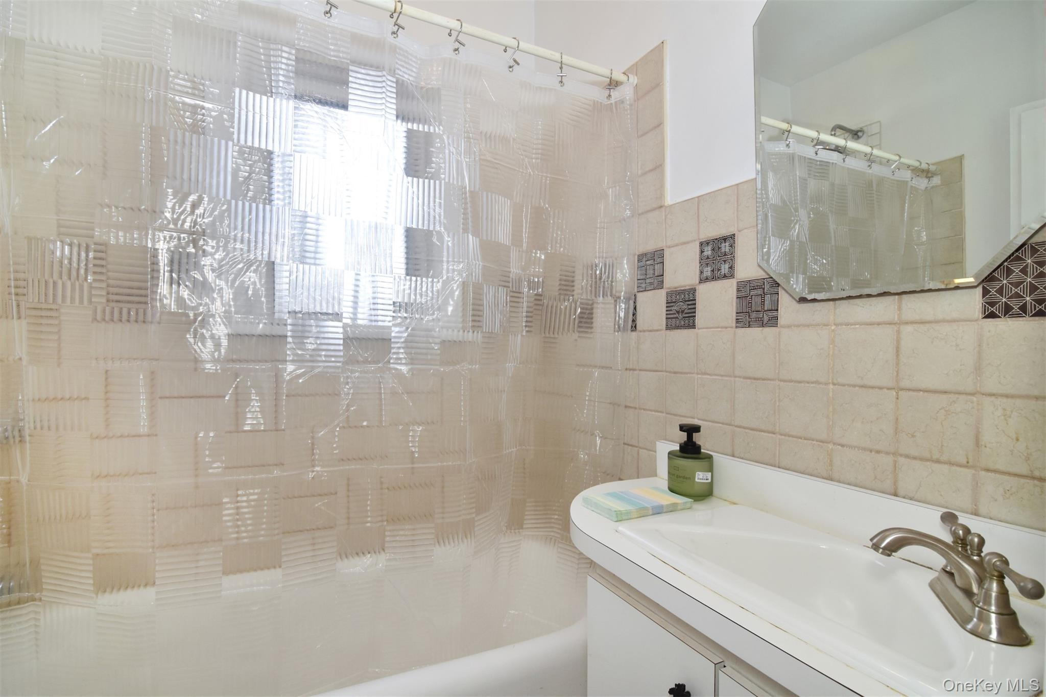 Single Family Magnolia  Westchester County, NY 10553, MLS-981612-15