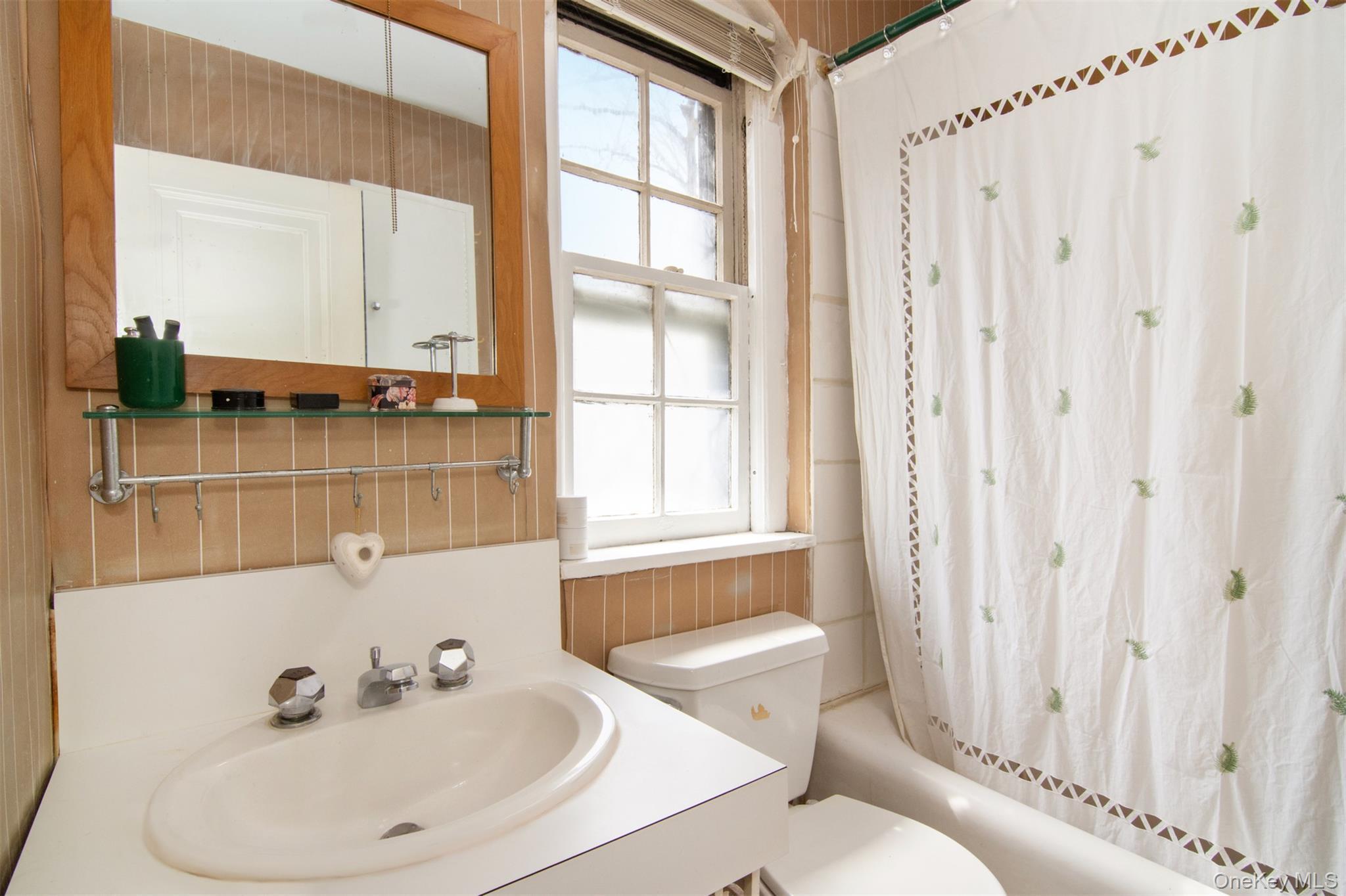 Single Family Magnolia  Westchester County, NY 10553, MLS-981612-18