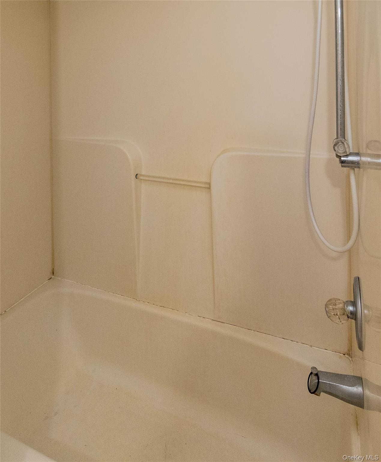 Single Family Station  Ulster County, NY 12528, MLS-981617-10