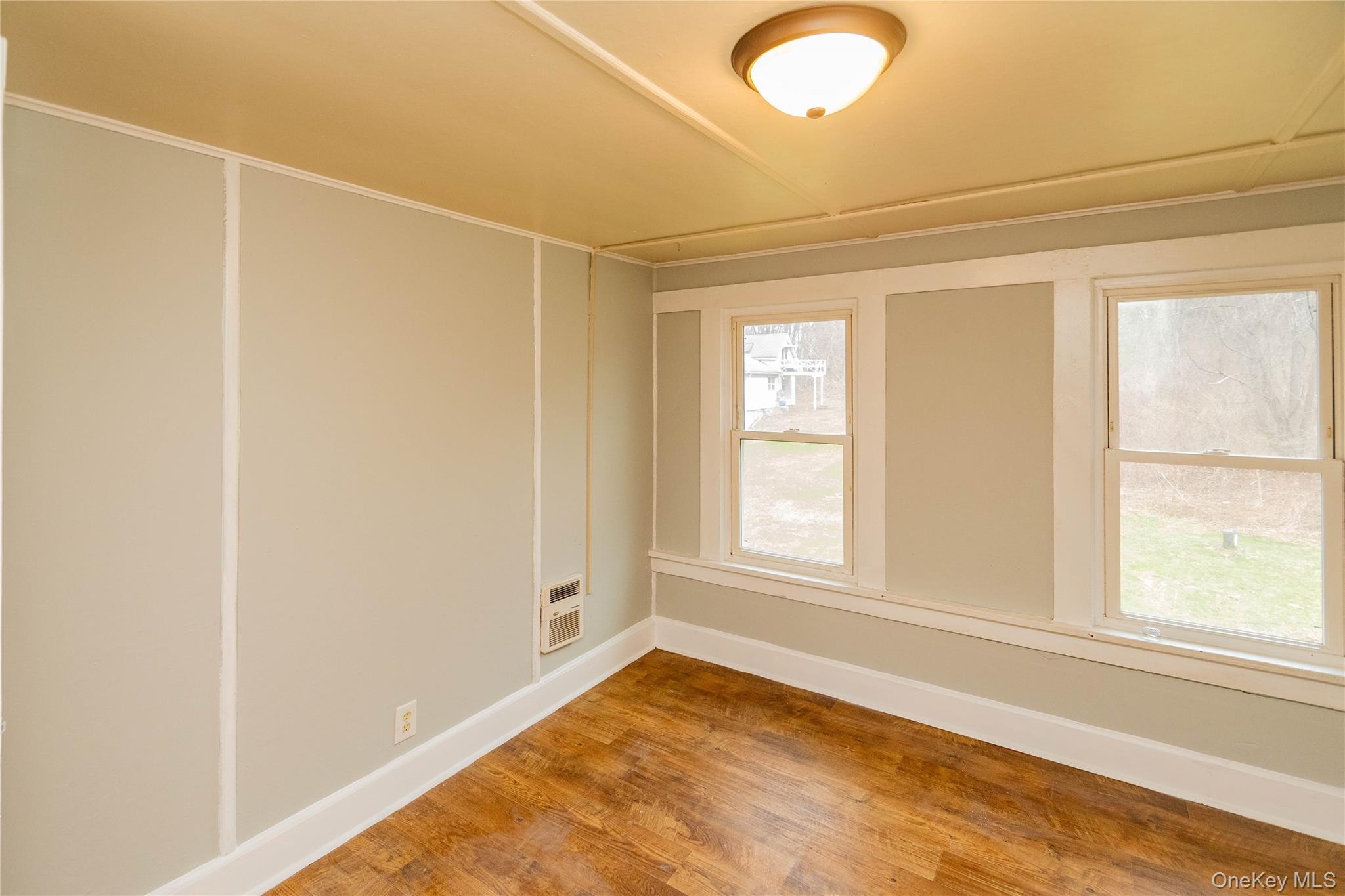 Single Family Station  Ulster County, NY 12528, MLS-981617-24