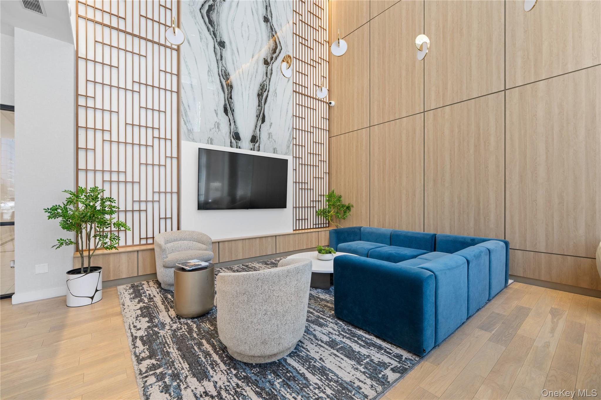 Condo Maple  Queens, NY 11355, MLS-981623-18