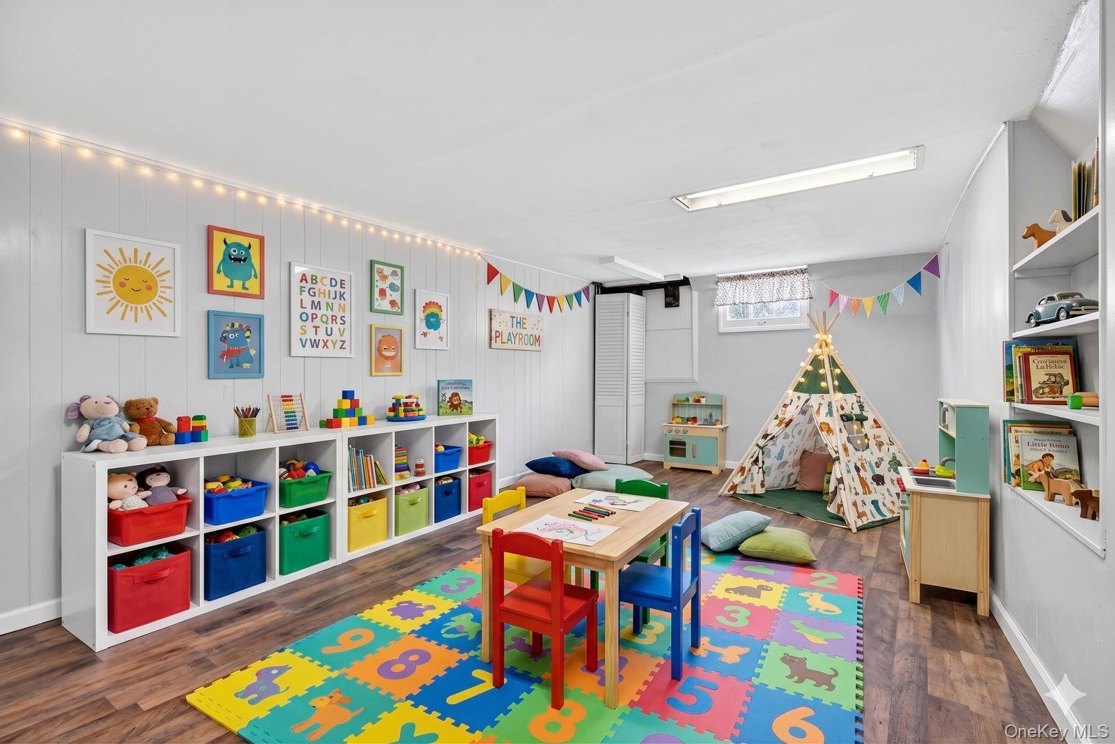 Single Family Claire Ann  Orange County, NY 10990, MLS-981652-25