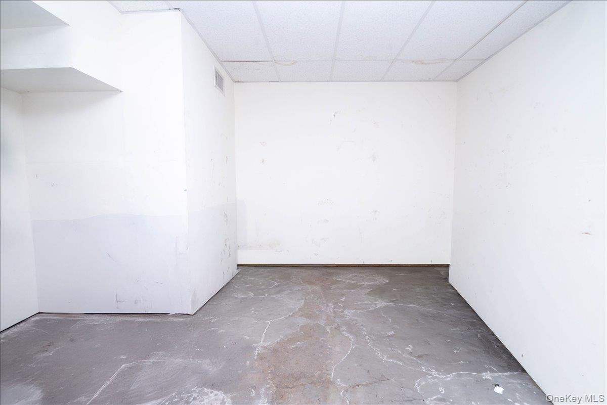 Condo Danica Sullivan County, NY 12754, MLS-981653-26