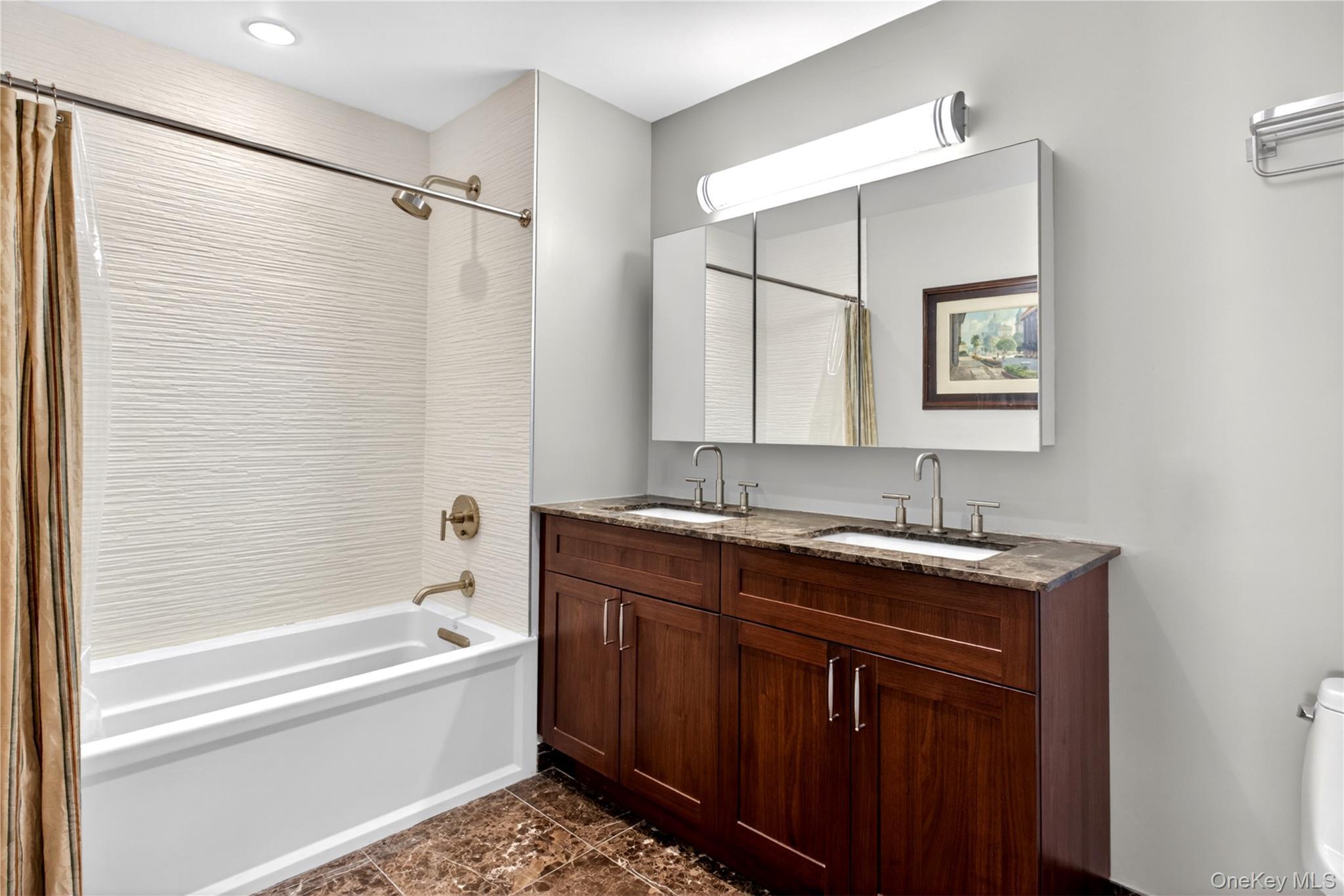 Condo Main  Nassau County, NY 11050, MLS-981658-17