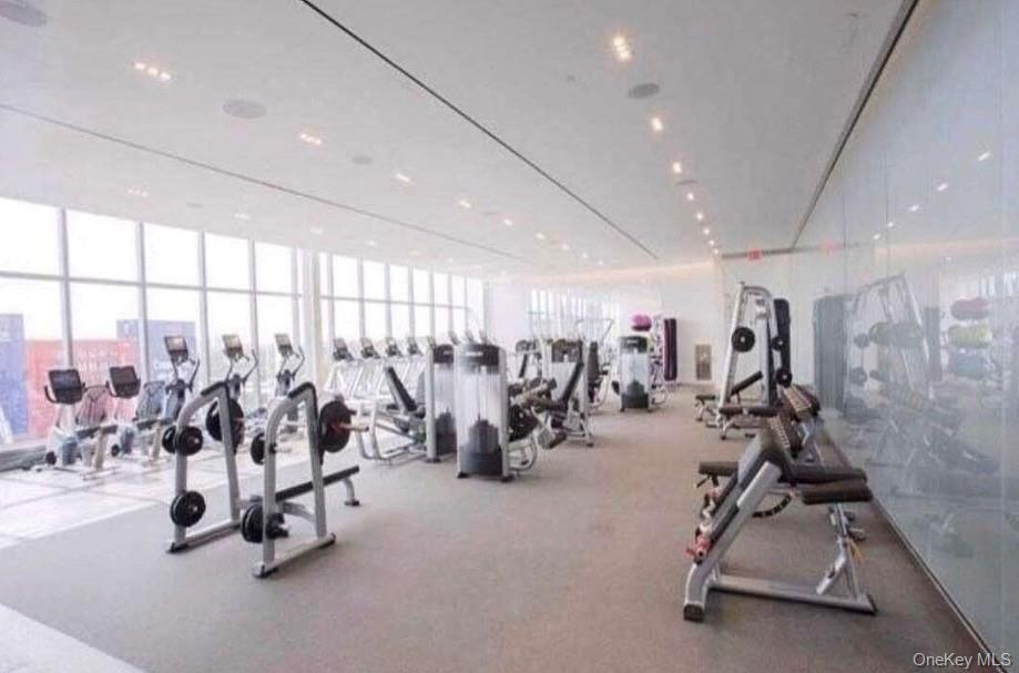 Condo 40th  Queens, NY 11354, MLS-981662-14