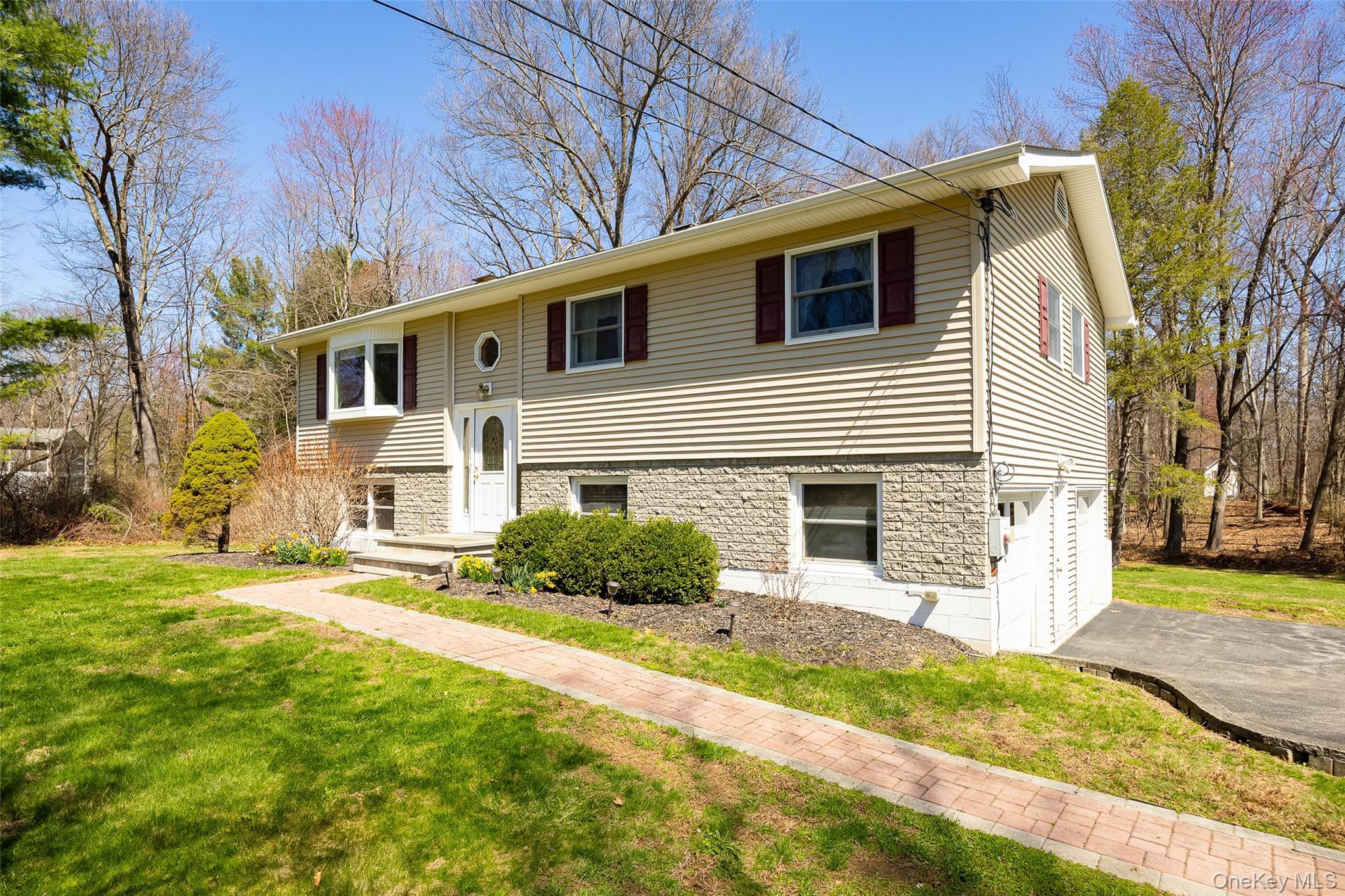 Single Family Julie  Dutchess County, NY 12533, MLS-981663-24