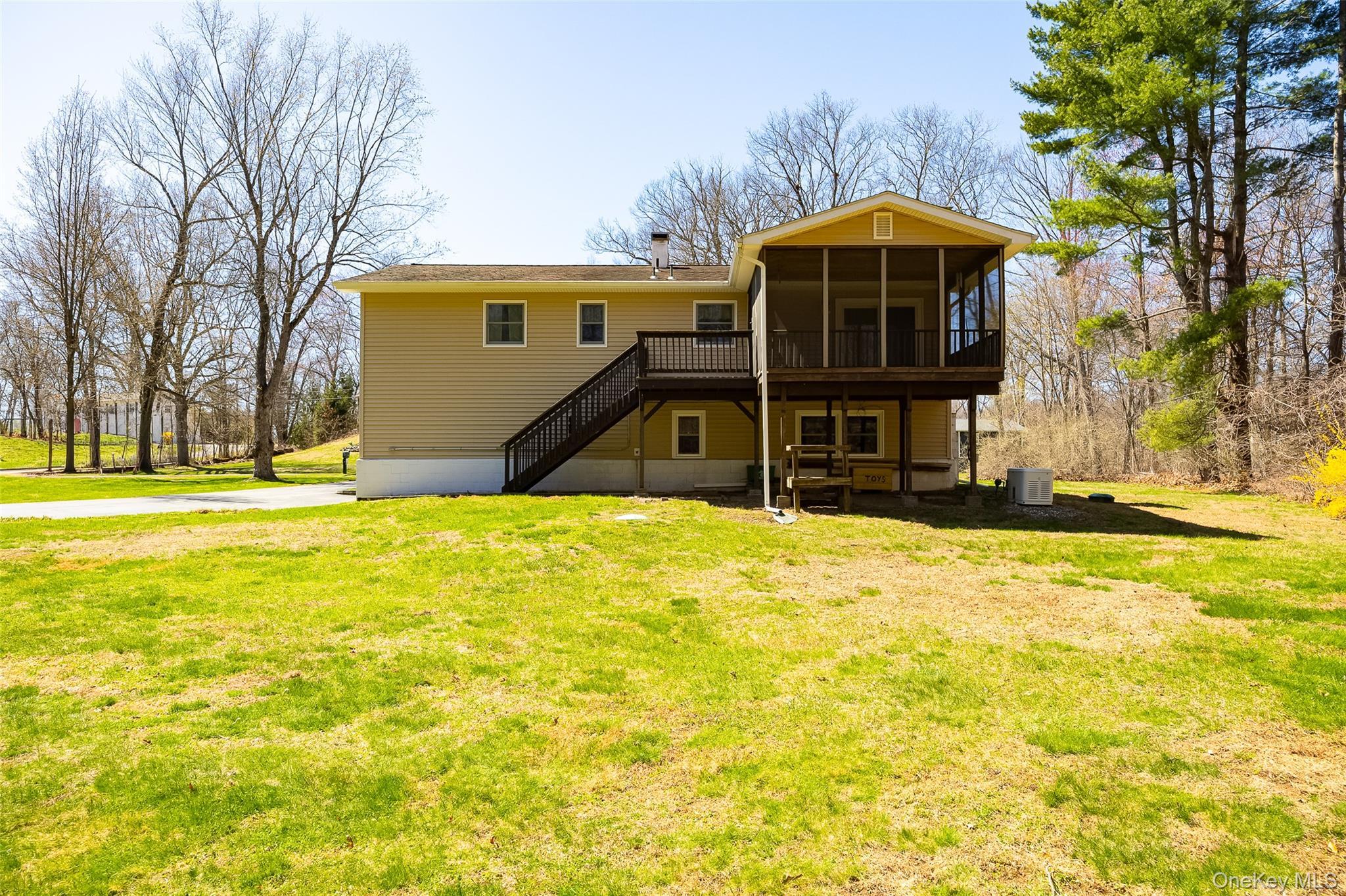 Single Family Julie  Dutchess County, NY 12533, MLS-981663-25