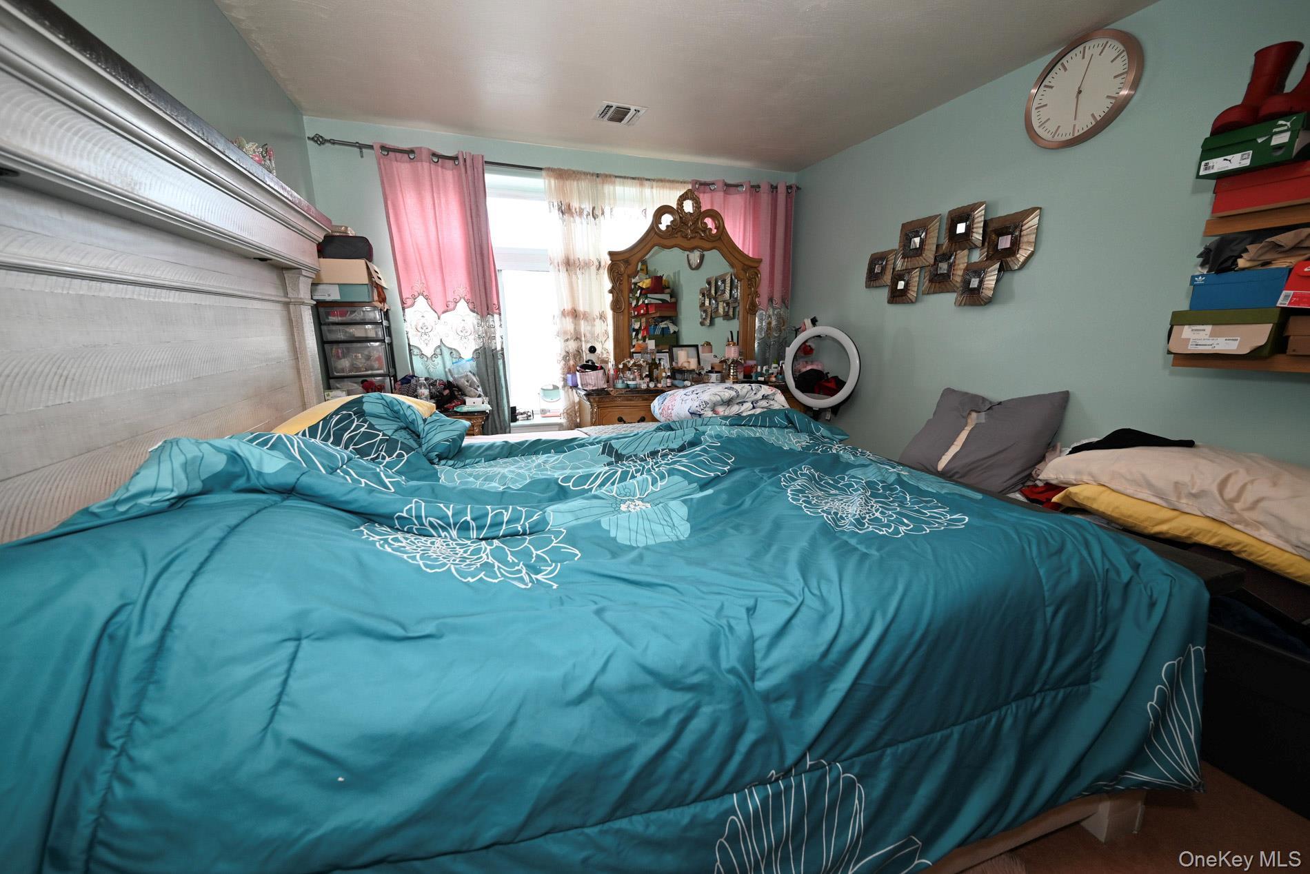 Single Family Aquatic Queens, NY 11692, MLS-981664-21