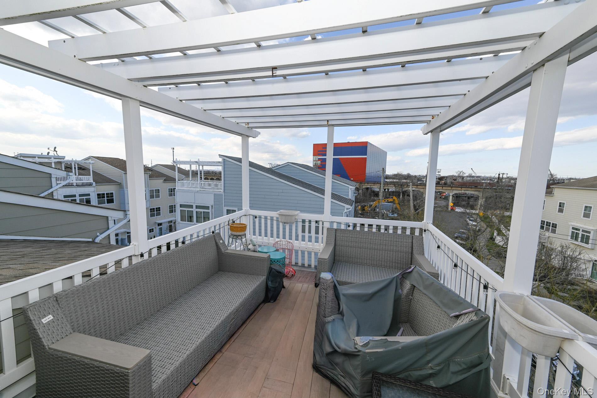 Single Family Aquatic Queens, NY 11692, MLS-981664-23