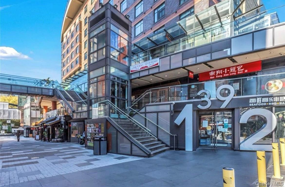 Condo Prince  Queens, NY 11354, MLS-981669-2