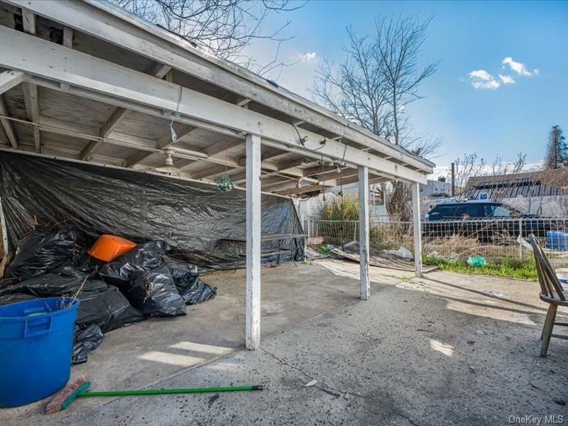 Single Family Elzey  Nassau County, NY 11003, MLS-981683-13