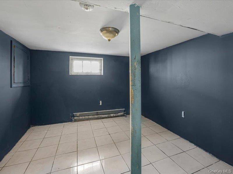 Single Family Elzey  Nassau County, NY 11003, MLS-981683-20