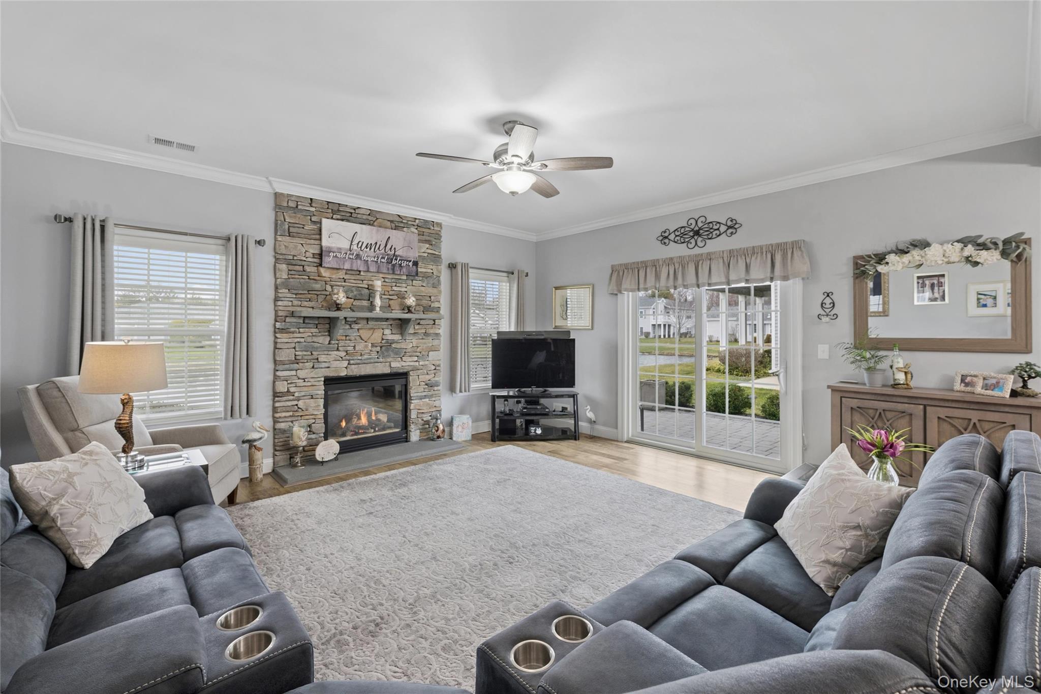 Condo Highland  Suffolk County, NY 11955, MLS-981684-10