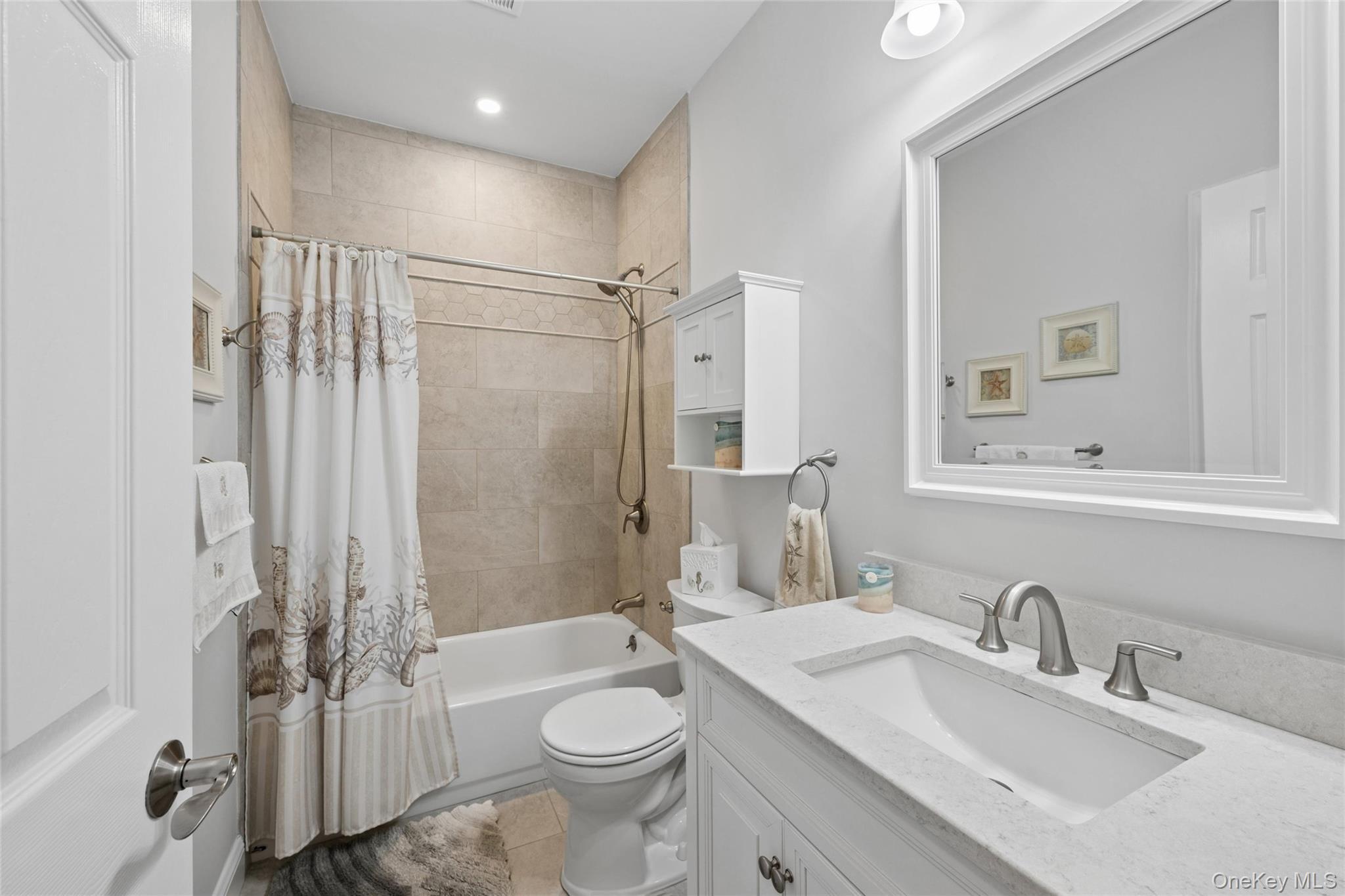 Condo Highland  Suffolk County, NY 11955, MLS-981684-18