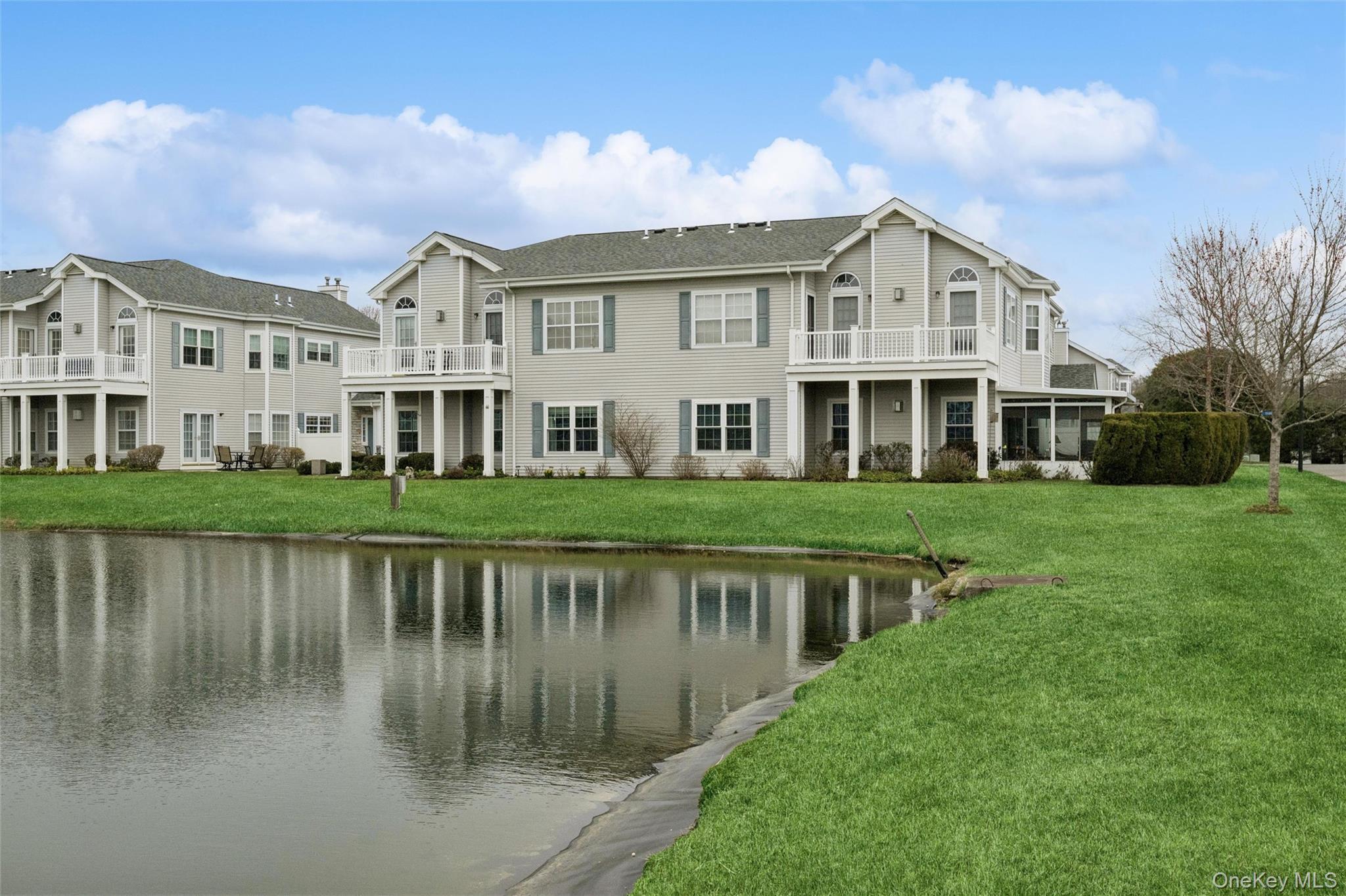 Condo Highland  Suffolk County, NY 11955, MLS-981684-23