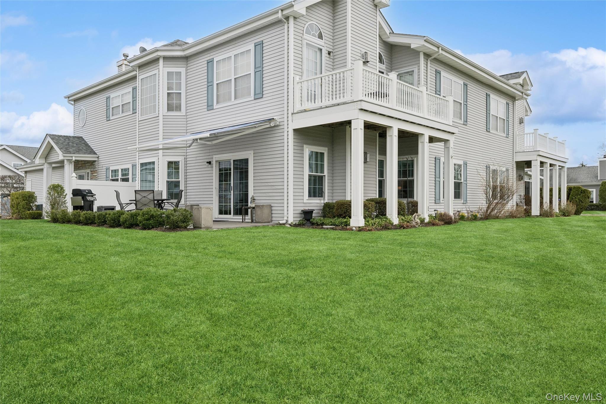 Condo Highland  Suffolk County, NY 11955, MLS-981684-24