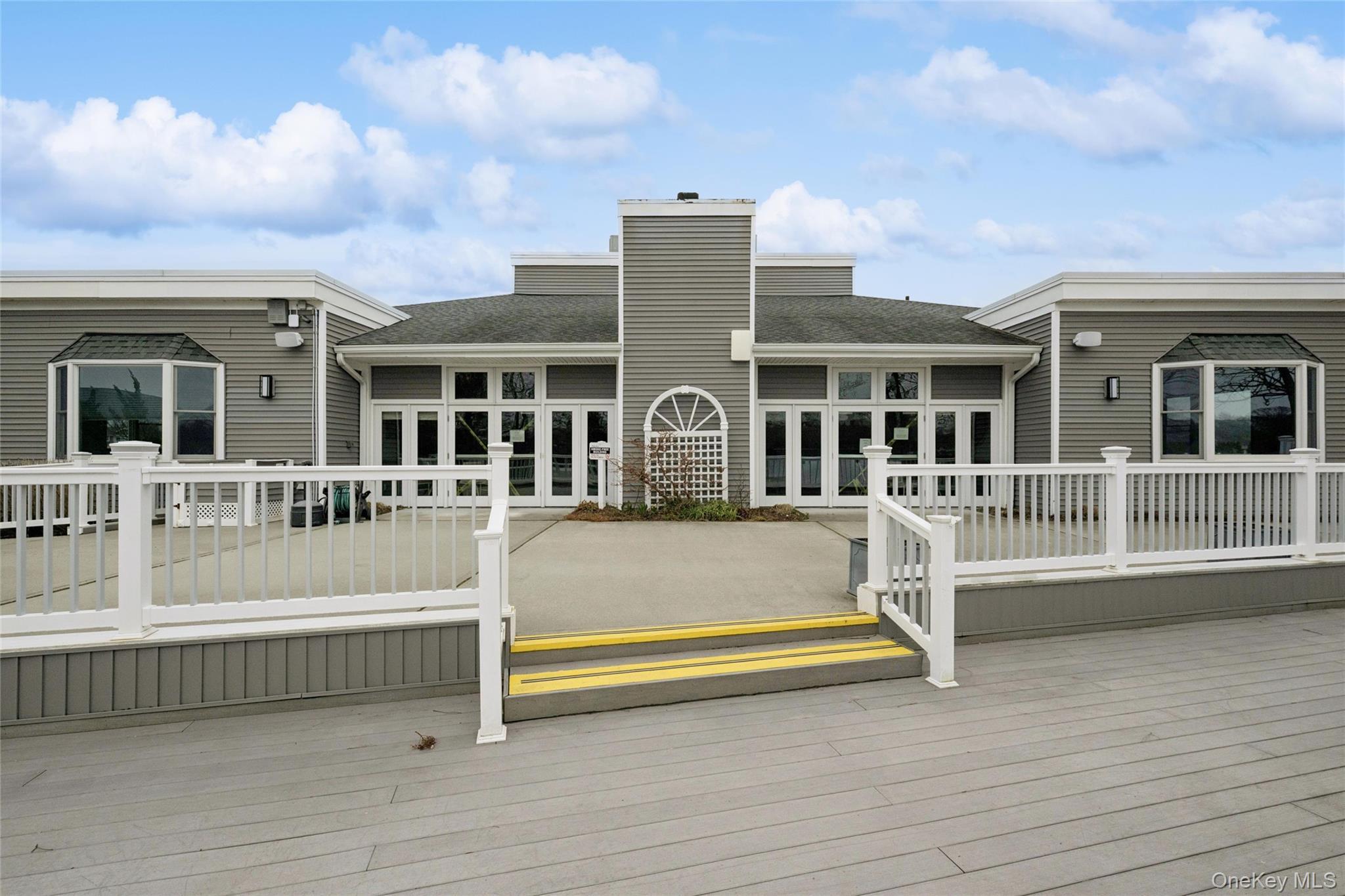 Condo Highland  Suffolk County, NY 11955, MLS-981684-25