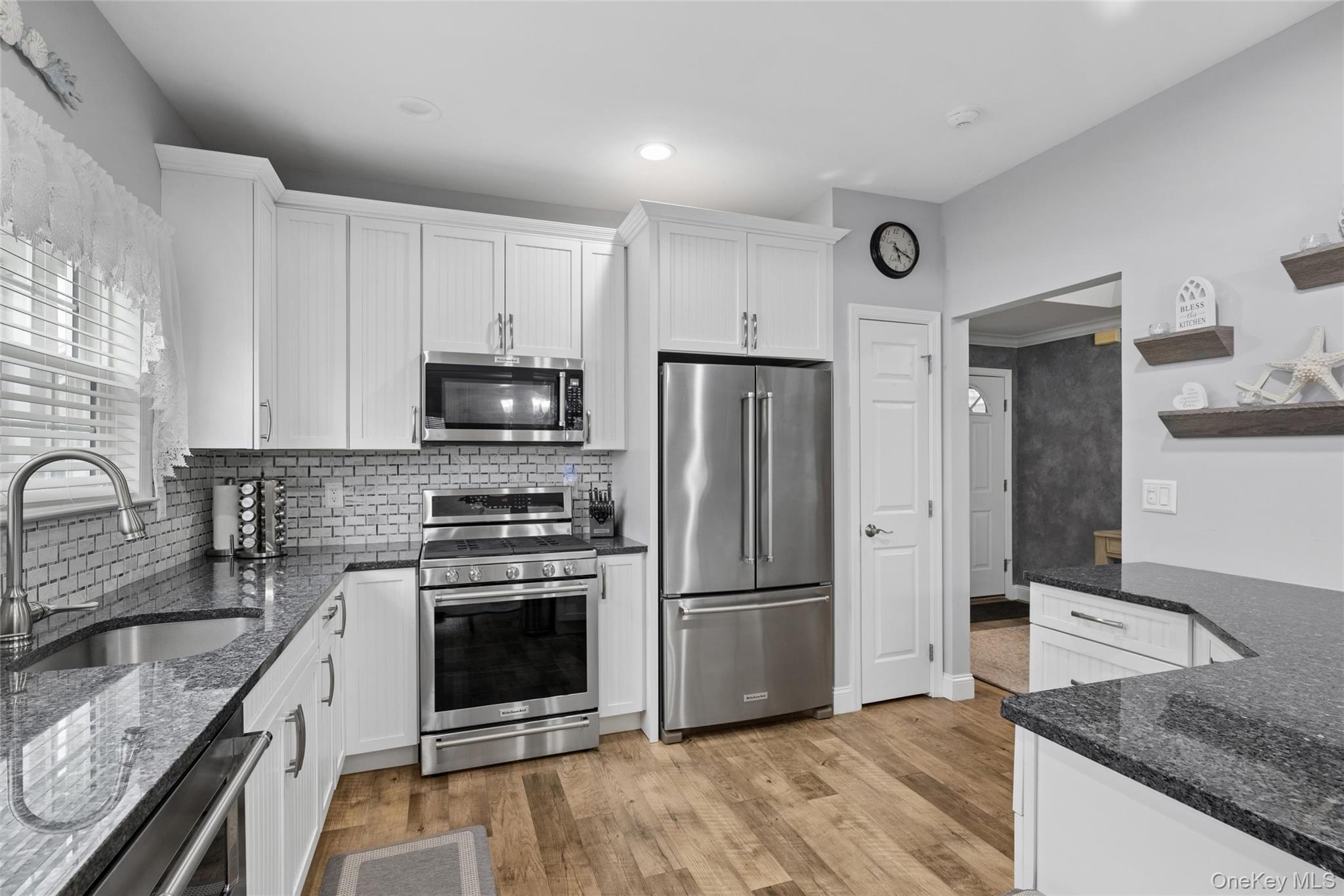 Condo Highland  Suffolk County, NY 11955, MLS-981684-6