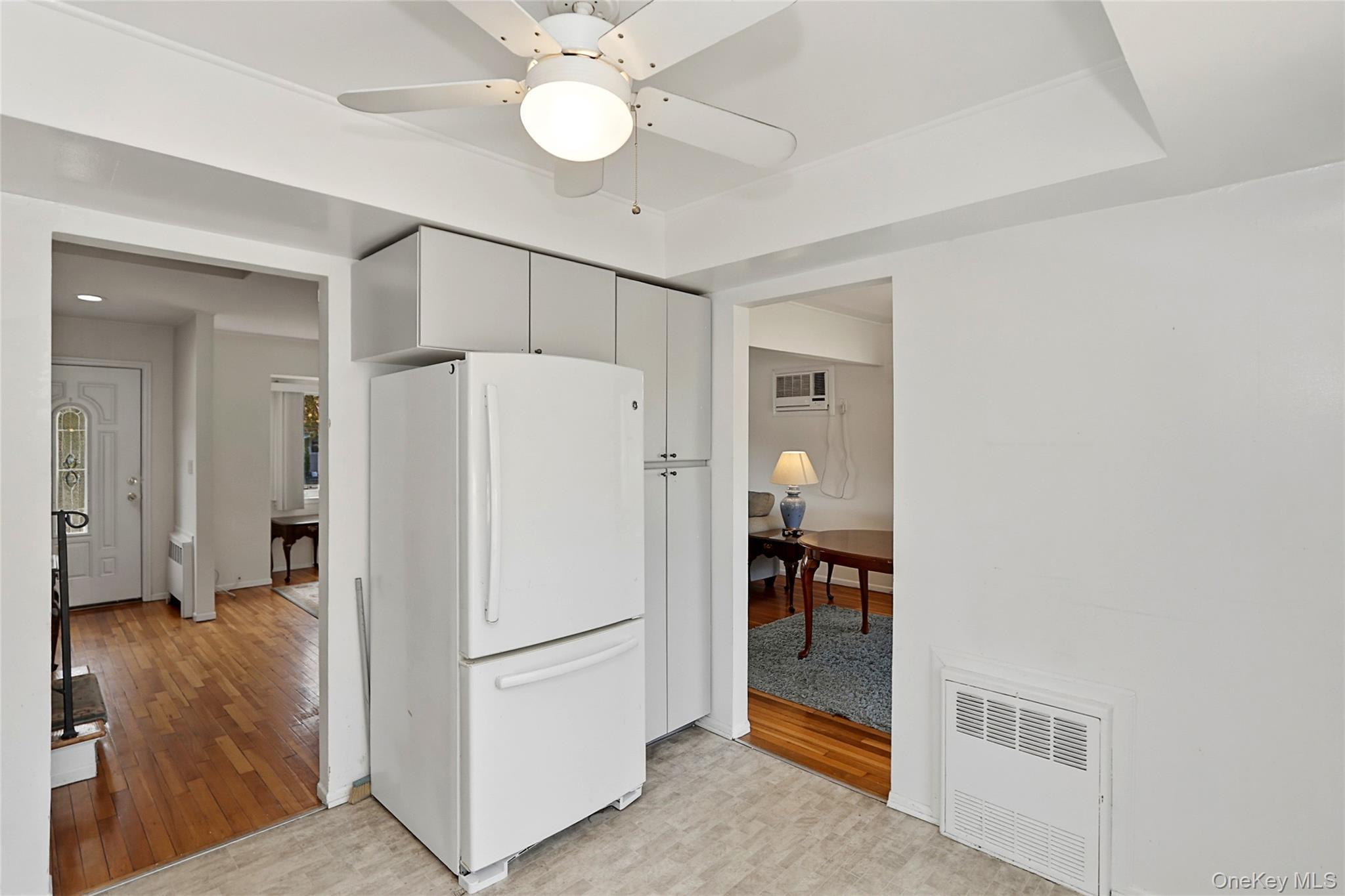 Single Family Woolsey  Nassau County, NY 11542, MLS-981701-15