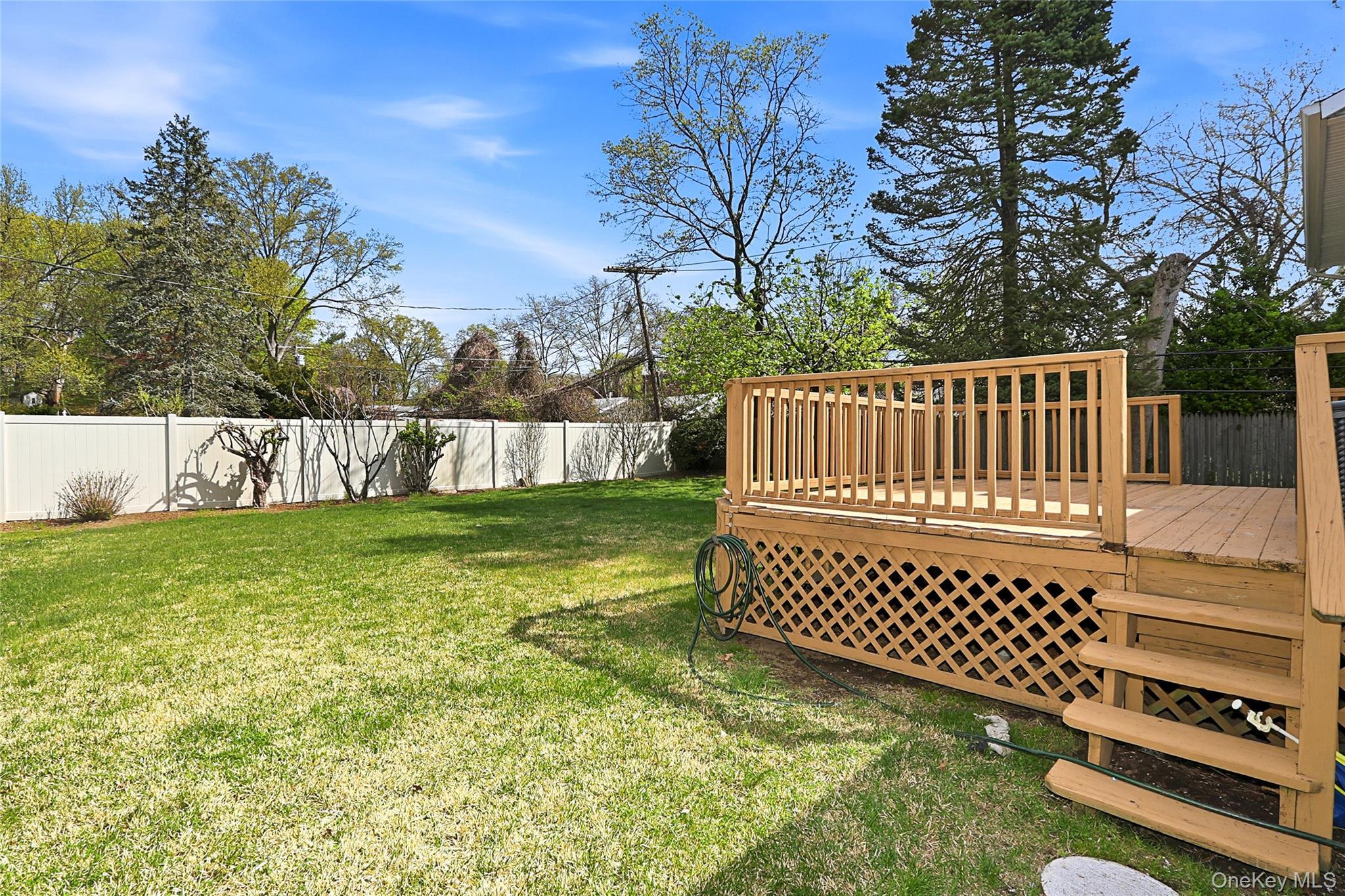 Single Family Woolsey  Nassau County, NY 11542, MLS-981701-32