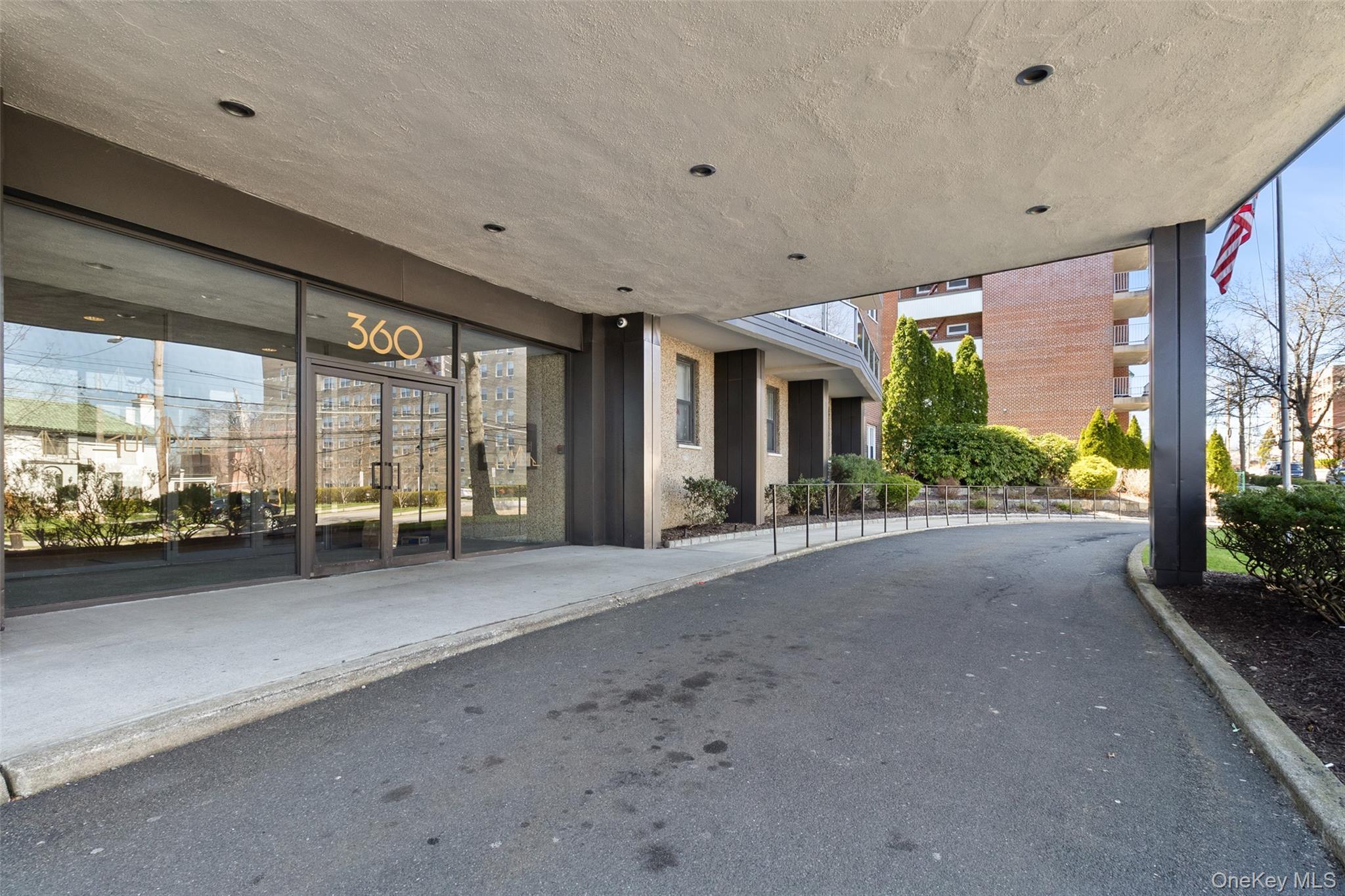 Coop Westchester  Westchester County, NY 10573, MLS-981708-12