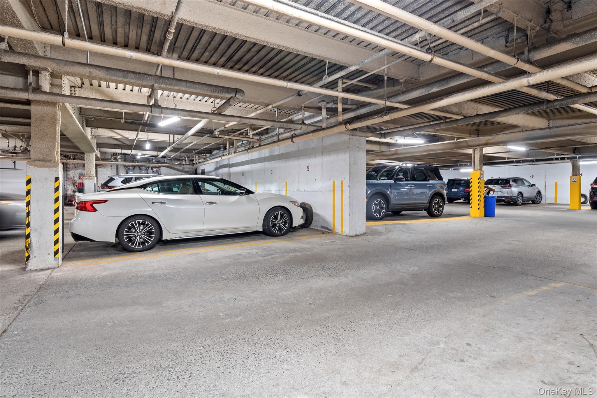 Coop Westchester  Westchester County, NY 10573, MLS-981708-18