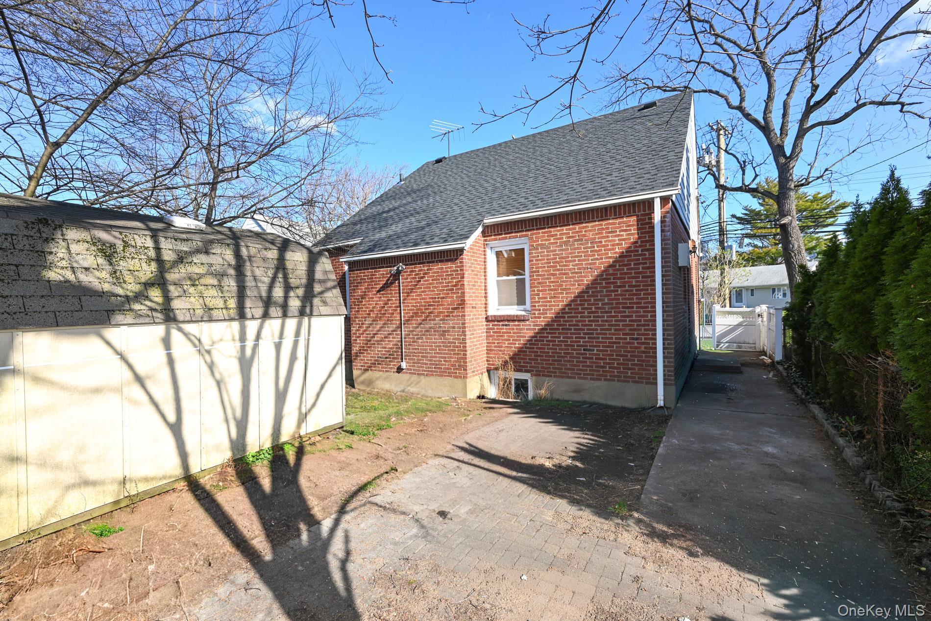 Single Family Hendrickson  Nassau County, NY 11580, MLS-981717-19