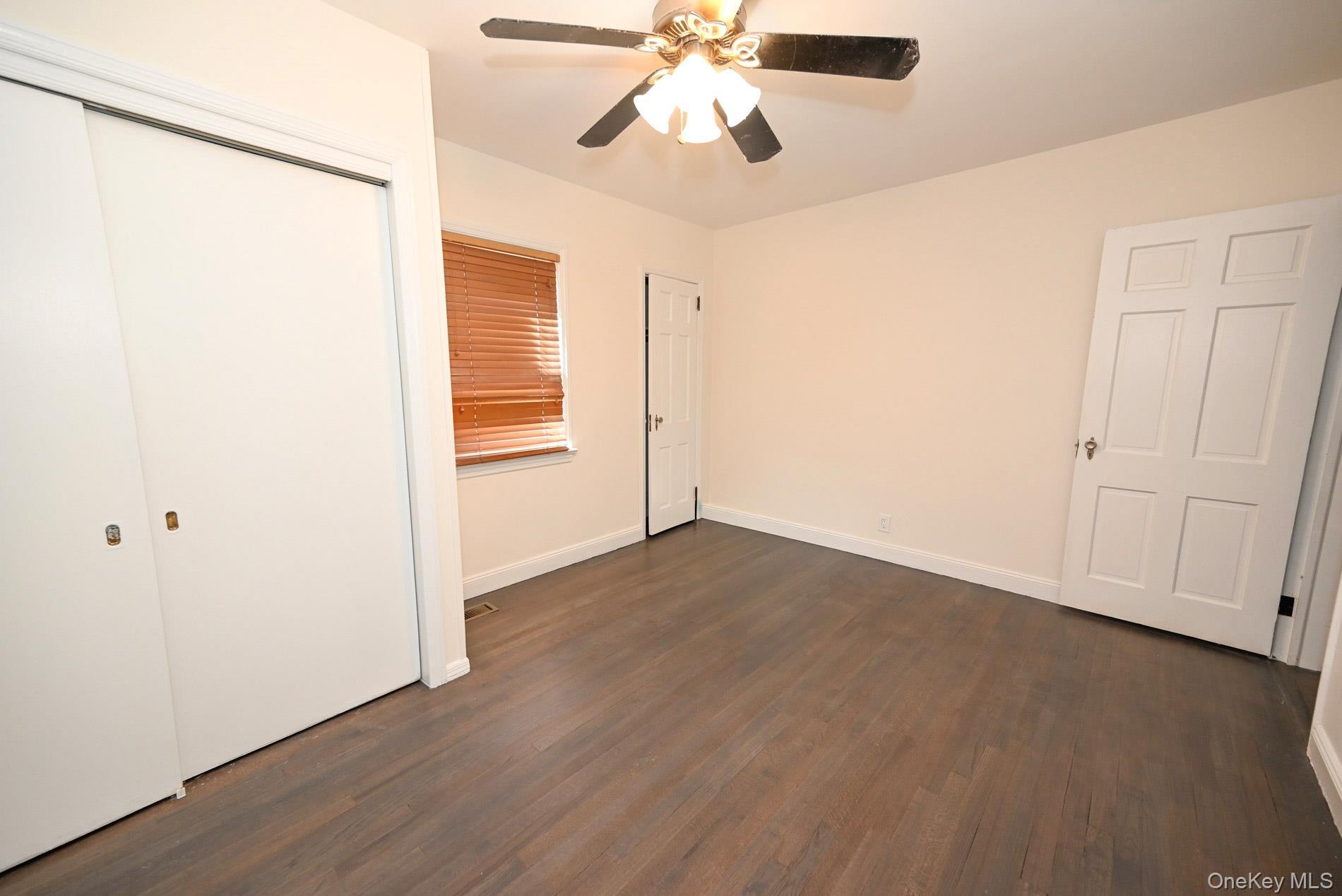 Single Family Hendrickson  Nassau County, NY 11580, MLS-981717-9