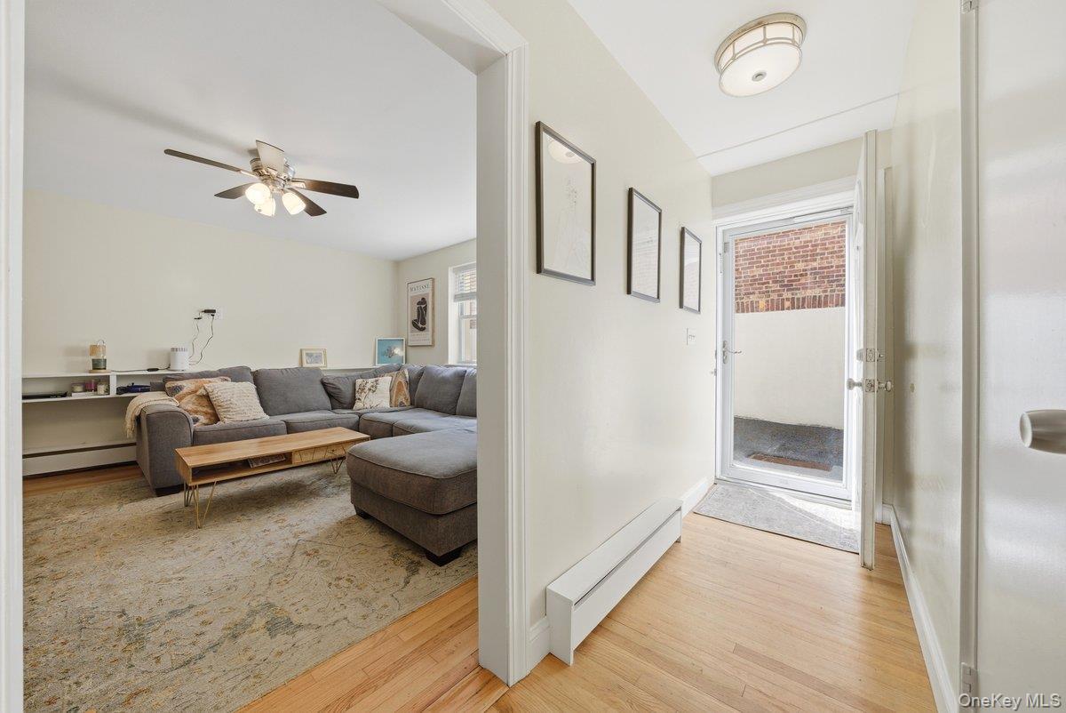 Single Family Woodlawn  Westchester County, NY 10704, MLS-981752-28