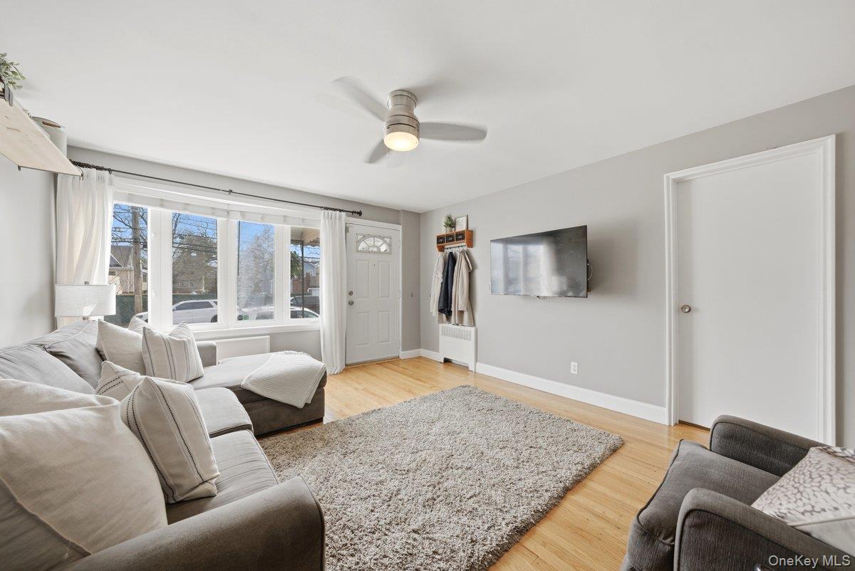 Single Family Woodlawn  Westchester County, NY 10704, MLS-981752-9