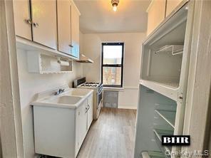 Coop Homecrest  Brooklyn, NY 11235, MLS-981759-5