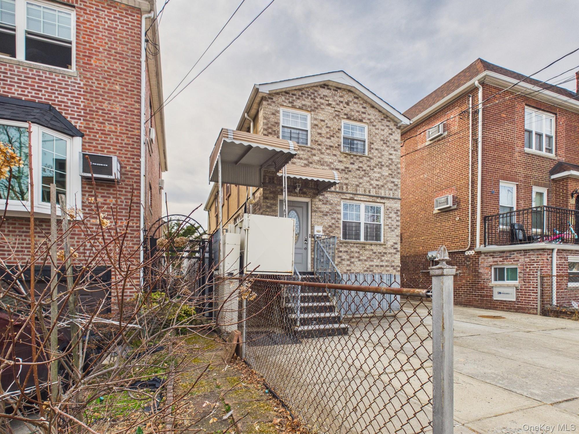 Single Family Woodhull  Bronx, NY 10469, MLS-981765-2