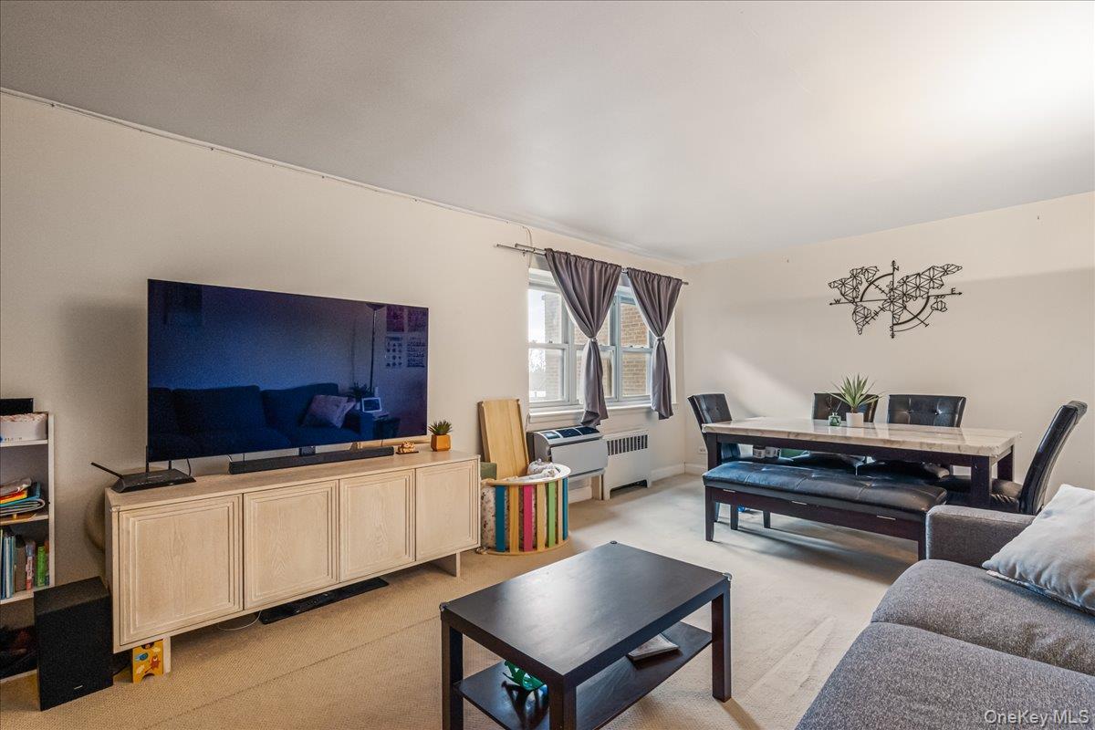 Coop Melbourne  Queens, NY 11367, MLS-981778-3