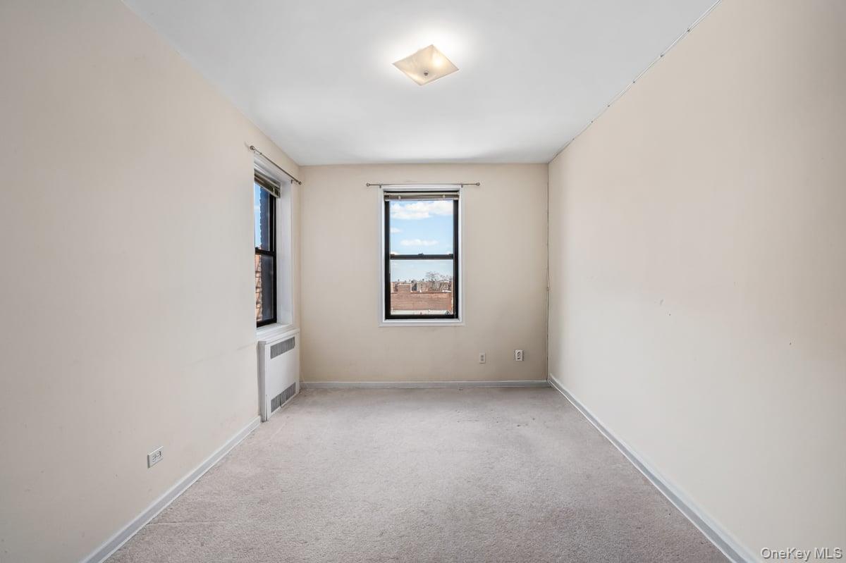 Condo Ithaca  Queens, NY 11373, MLS-981790-13