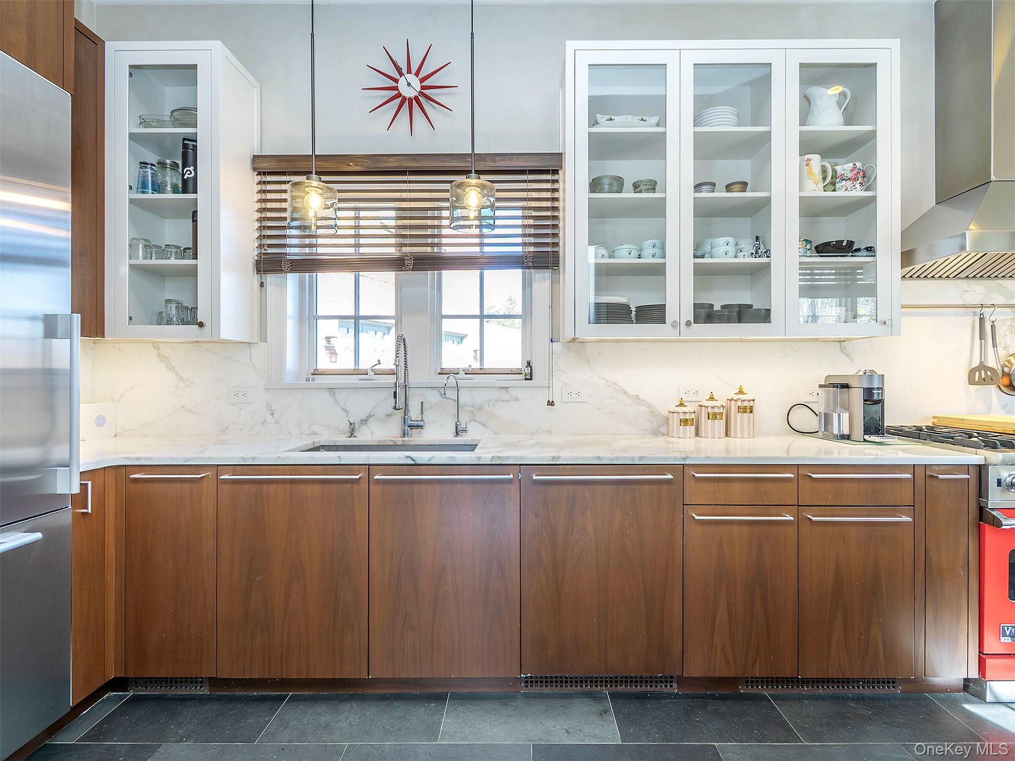 Condo Estate  Nassau County, NY 11577, MLS-981793-19